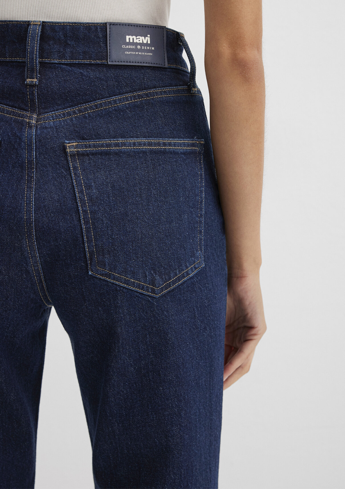 Mavi Classic Denim Rinse Jean Pantolon görsel 8