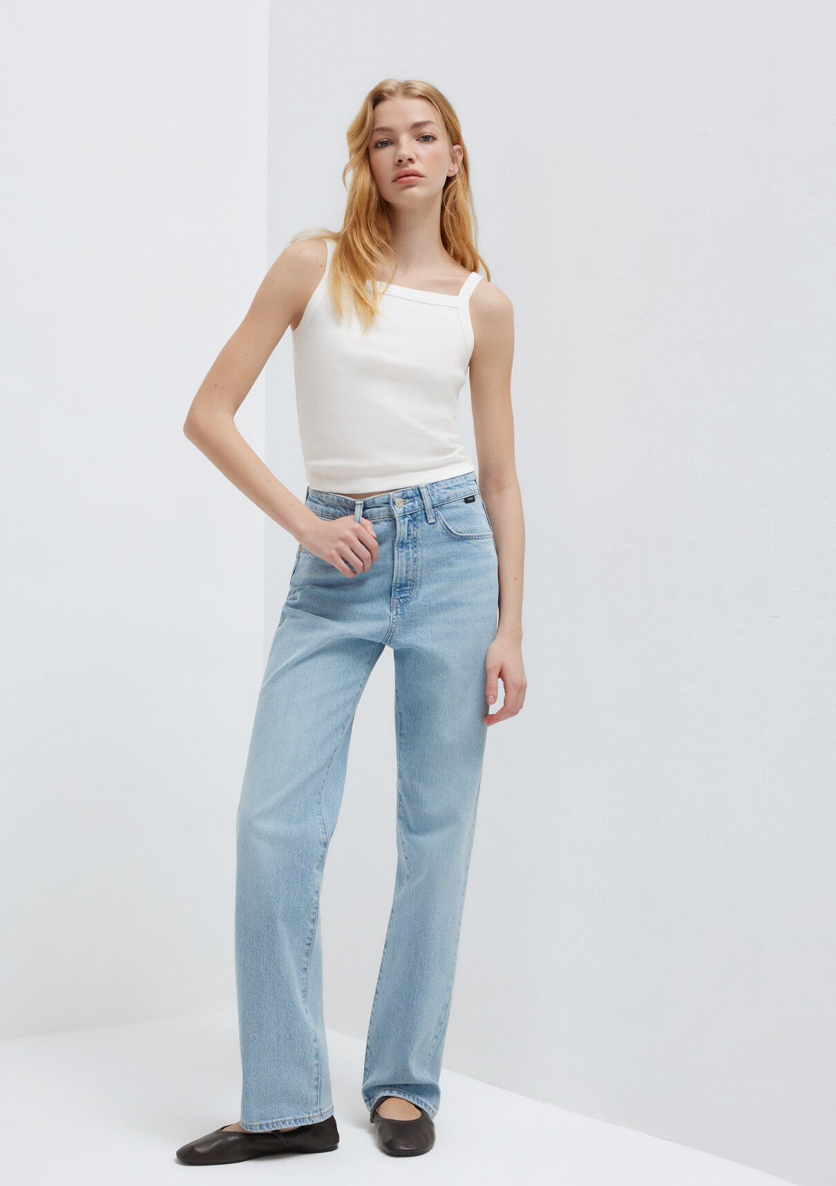 Mavi Classic Denim Buz Mavi Jean Pantolon görsel 3