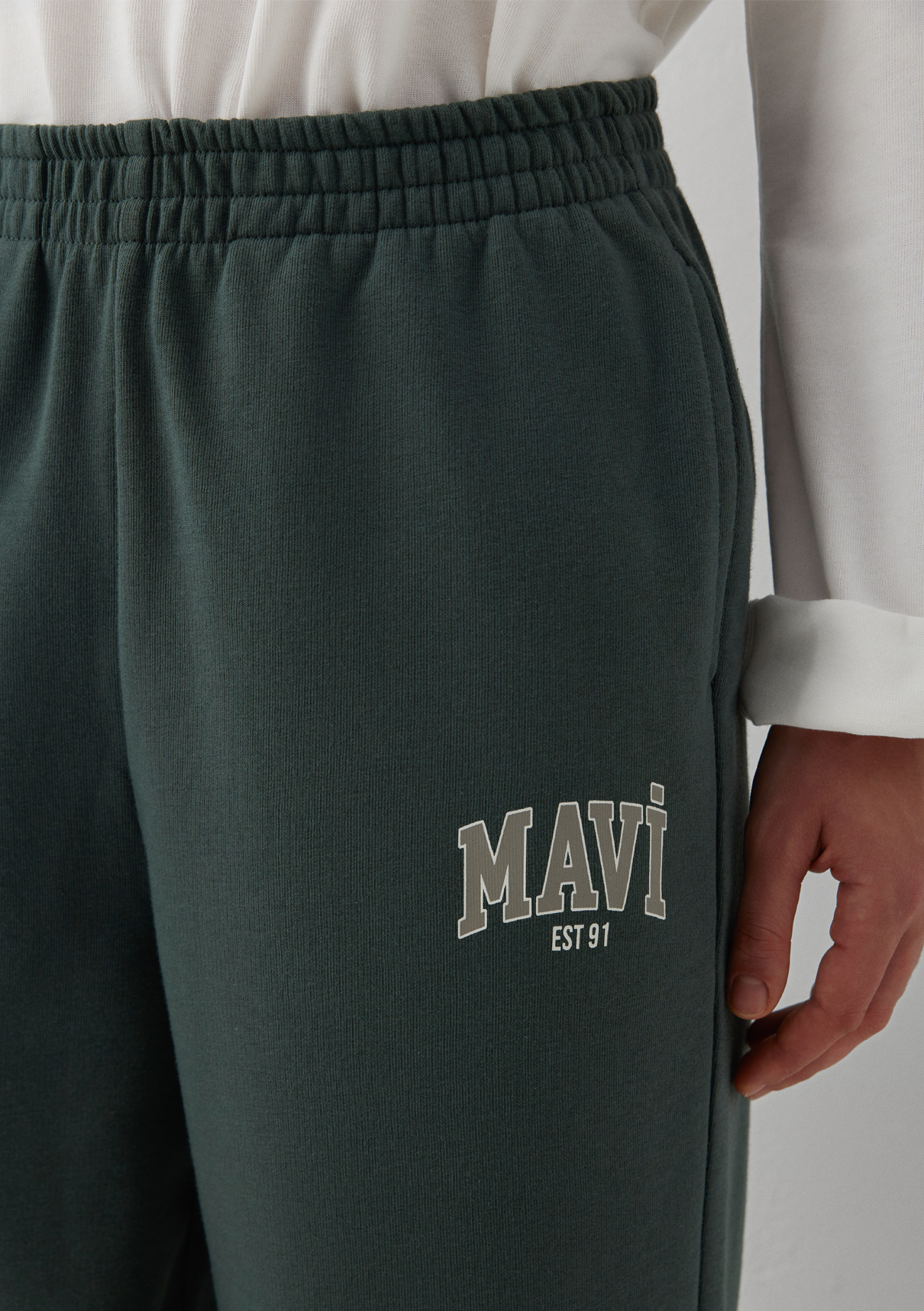 Mavi Logo Baskılı Yeşil Eşofman Altı görsel 6