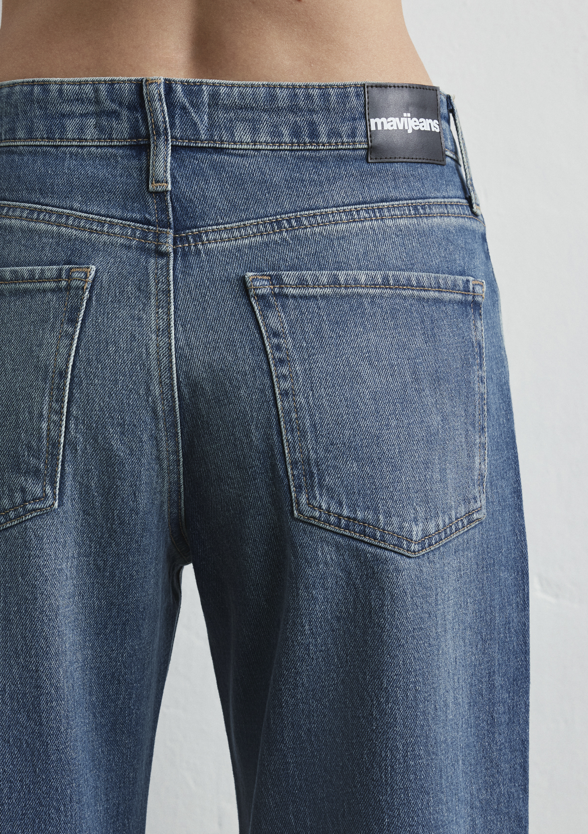 Mavi Iconic Gölgeli Açık Mavi Jean Pantolon görsel 8
