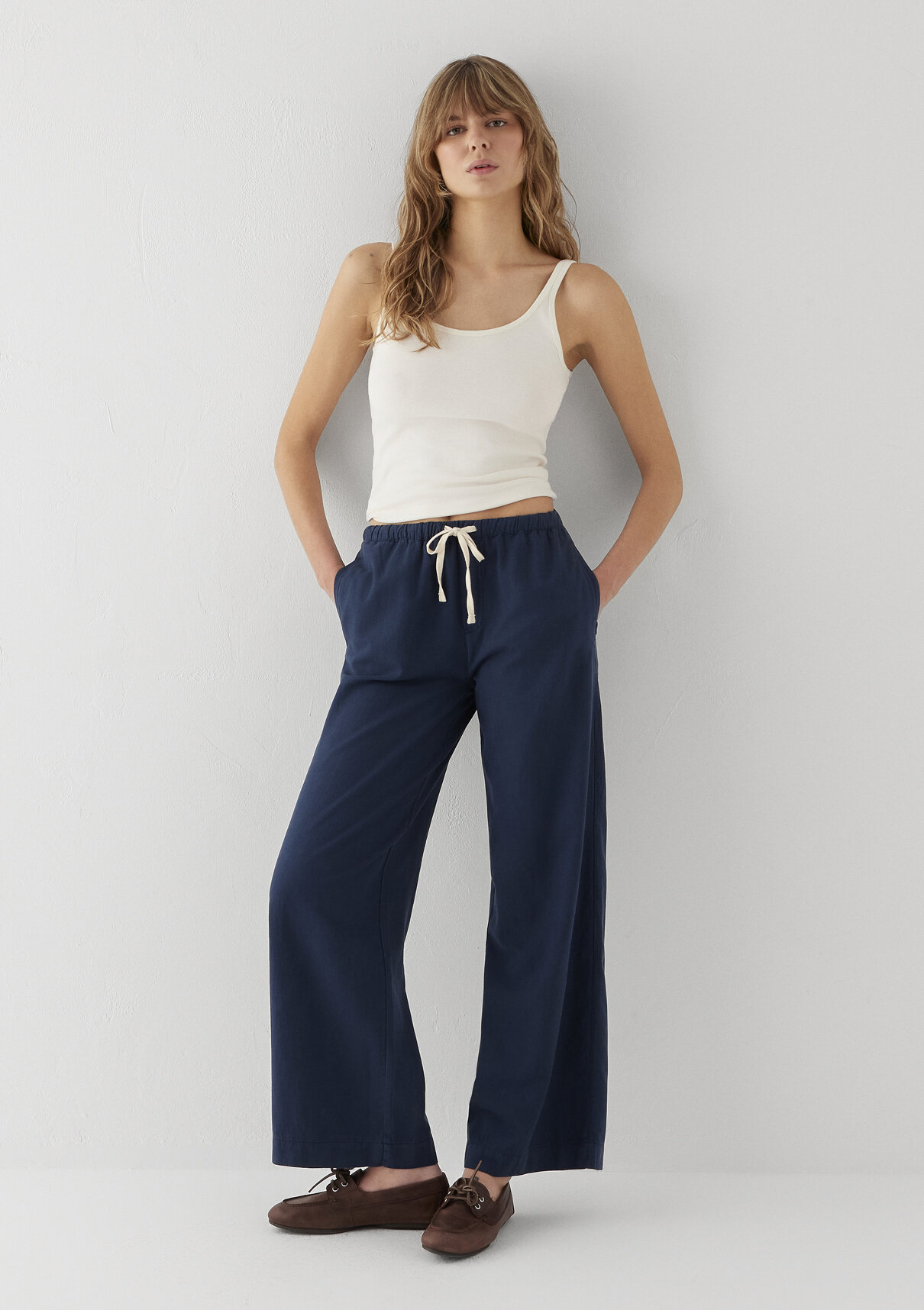 Mavi (Tencel TM) Lyocell Karışımlı Bağcıklı Lacivert Pantolon