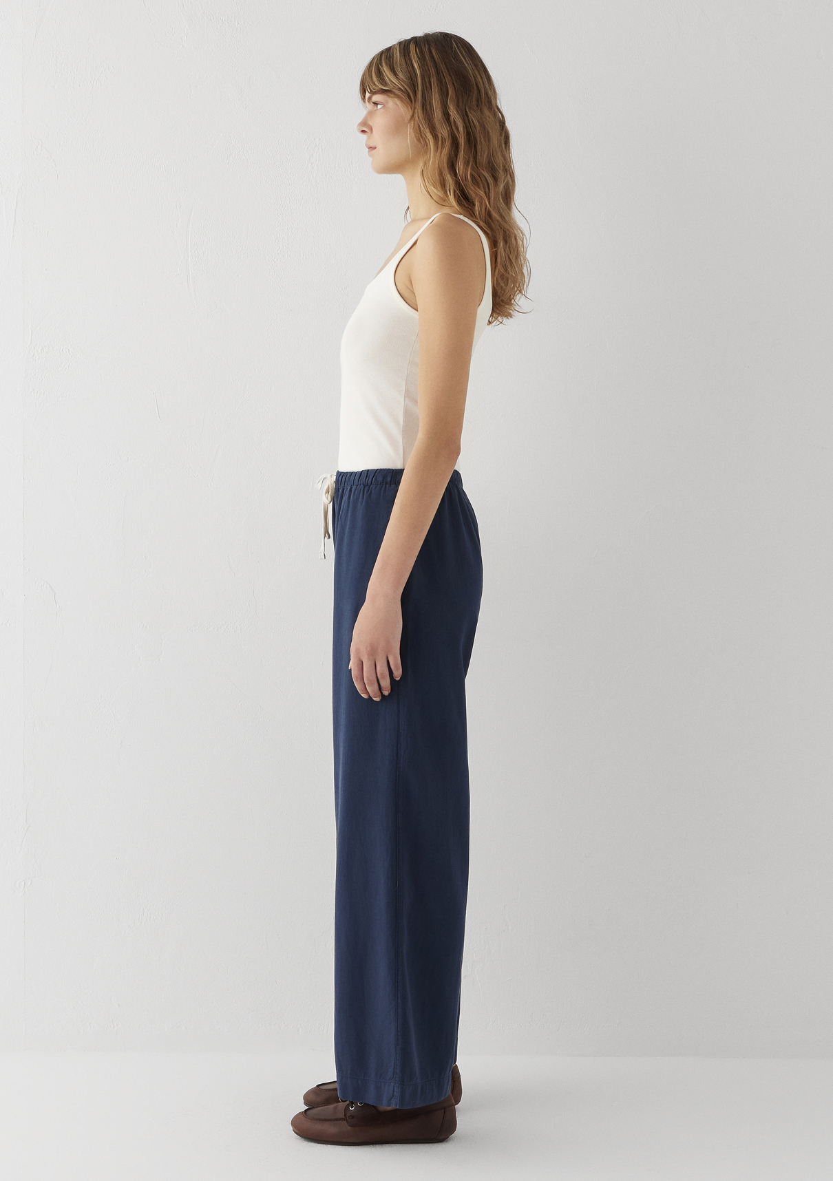 Mavi (Tencel TM) Lyocell Karışımlı Bağcıklı Lacivert Pantolon görsel 4