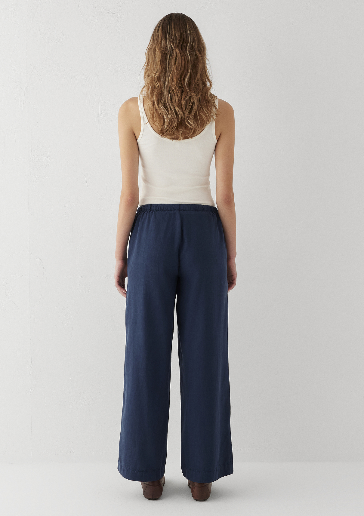 Mavi (Tencel TM) Lyocell Karışımlı Bağcıklı Lacivert Pantolon görsel 5