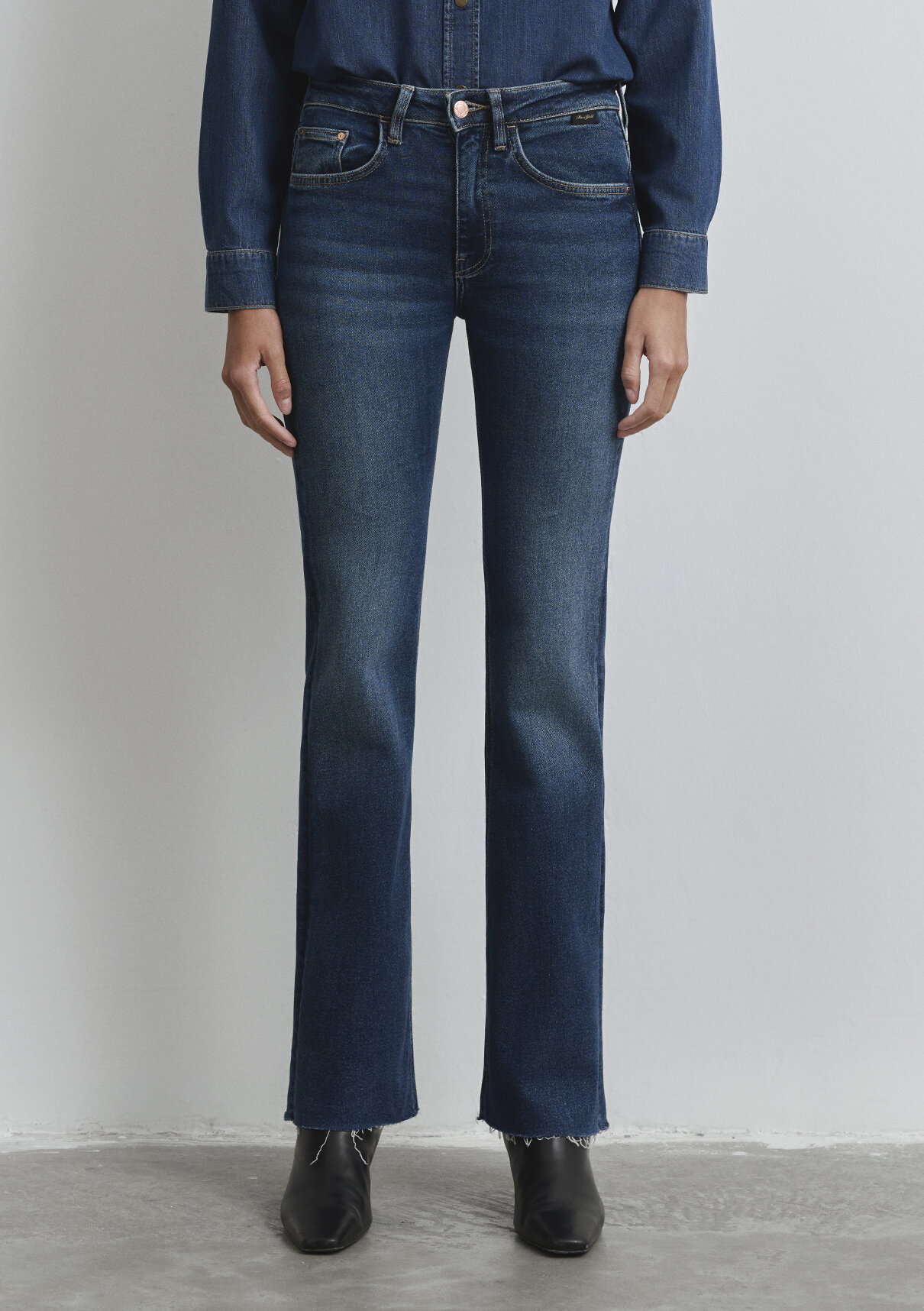 Mavi Gold Shape Koyu Mavi Jean Pantolon görsel 5