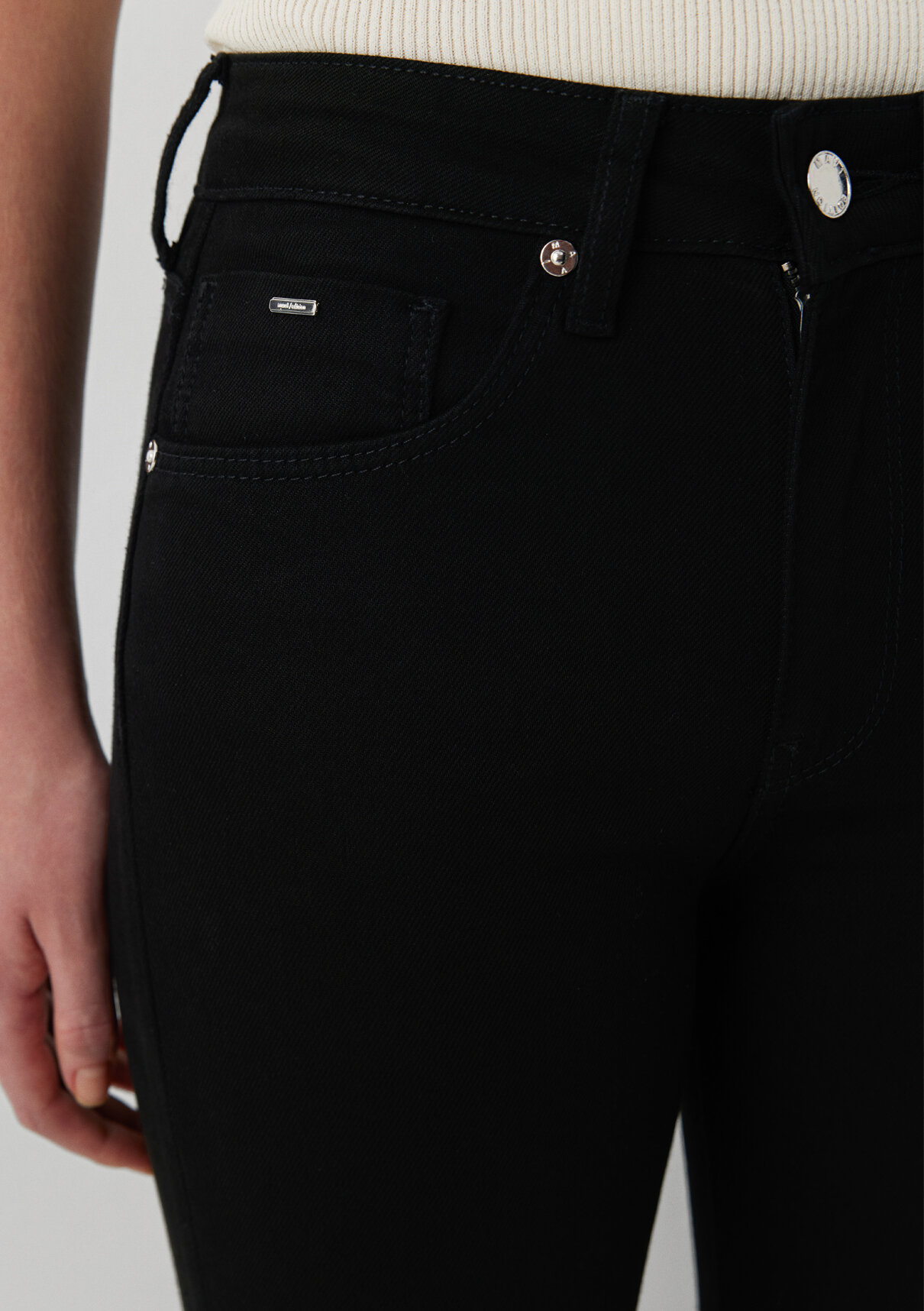 Mavi Edition Siyah Jean Pantolon görsel 6
