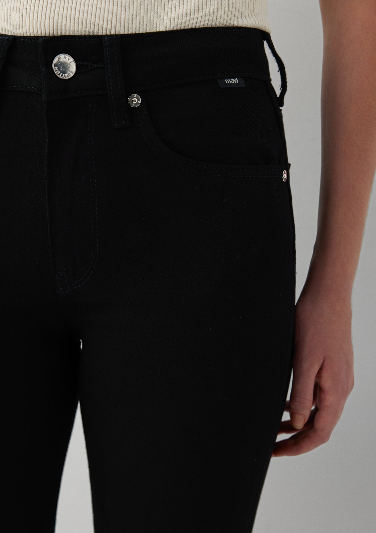 Mavi Edition Siyah Jean Pantolon görsel 7