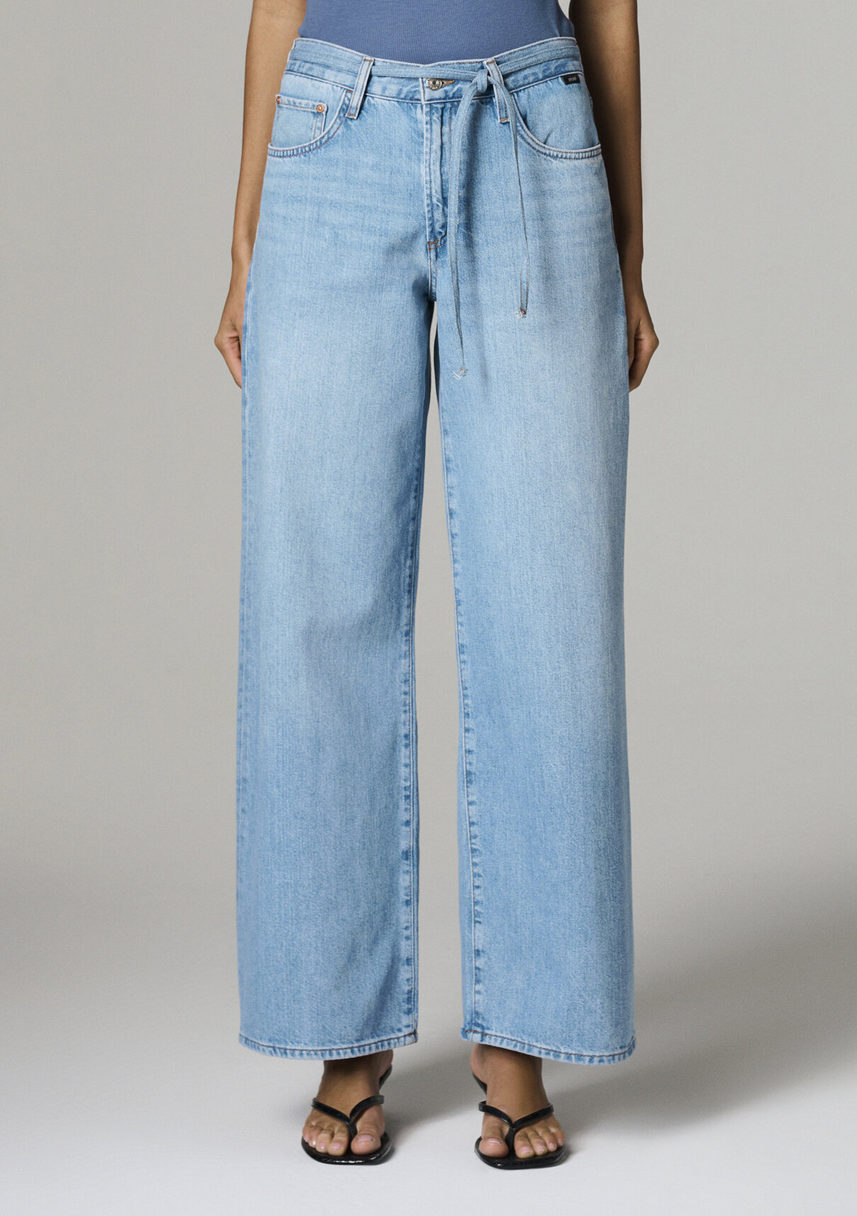 Mavi Classic Denim Açık Mavi Jean Pantolon görsel 4