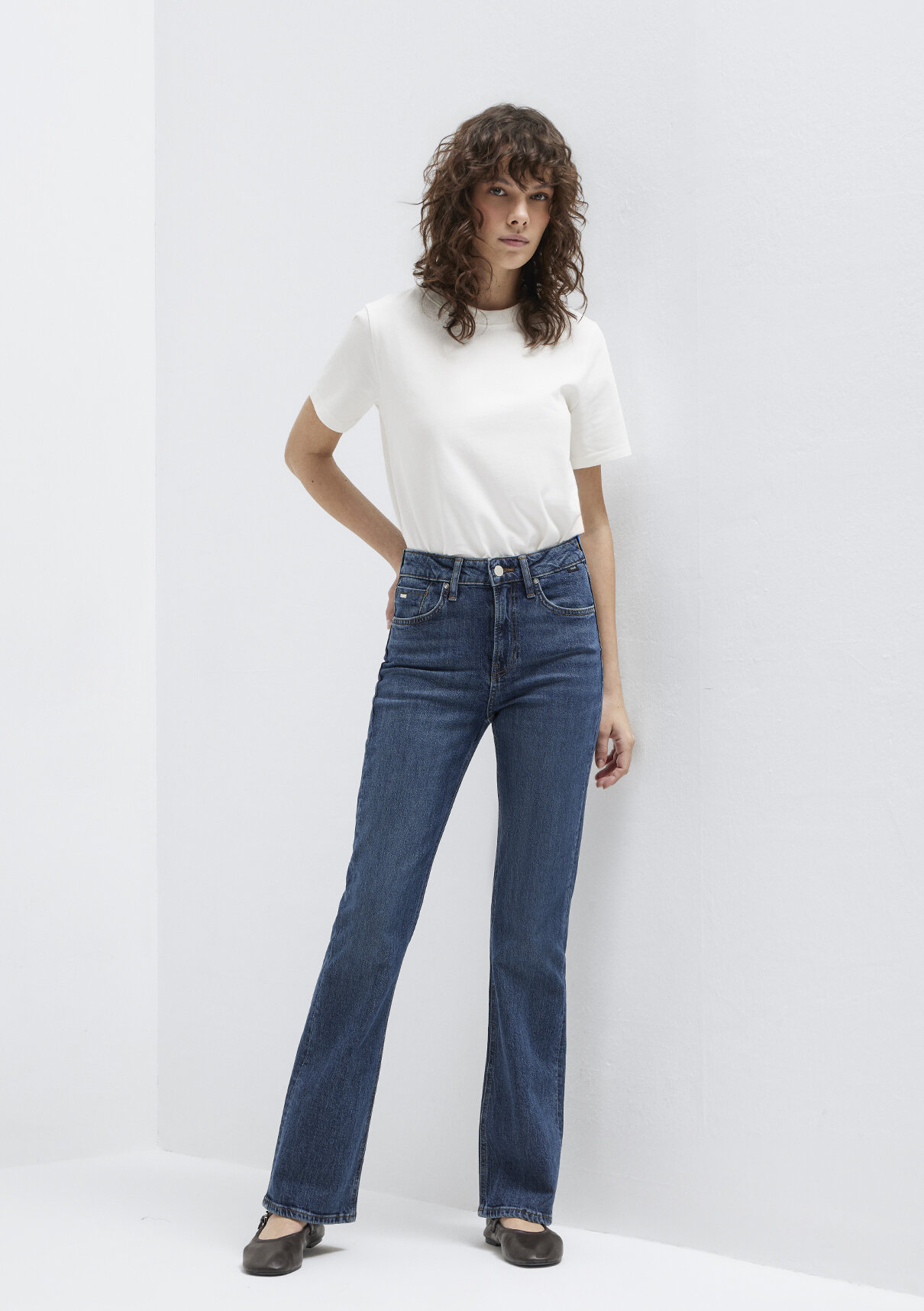 Mavi Premium Blue Gölgeli Koyu Mavi Jean Pantolon görsel 2