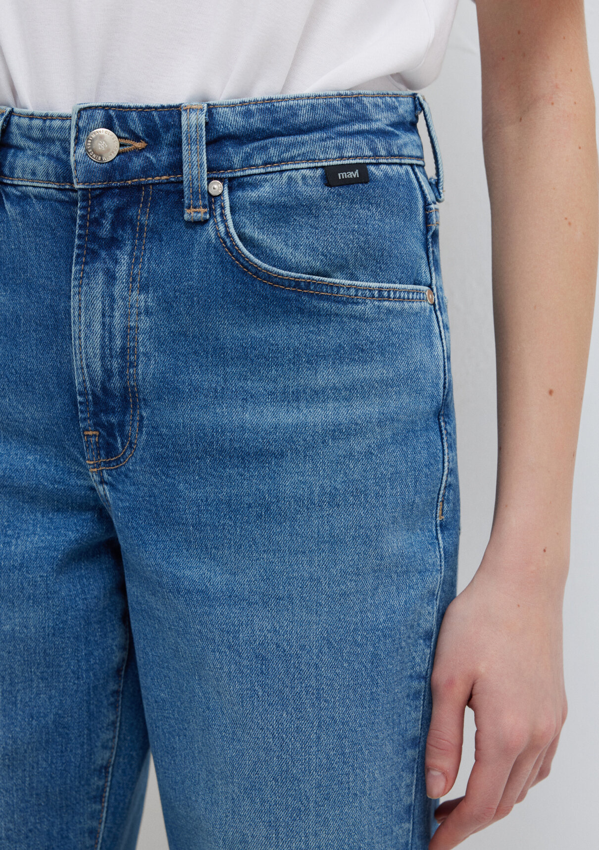 Mavi Classic Denim Gölgeli Indigo Mavisi Jean Pantolon görsel 7