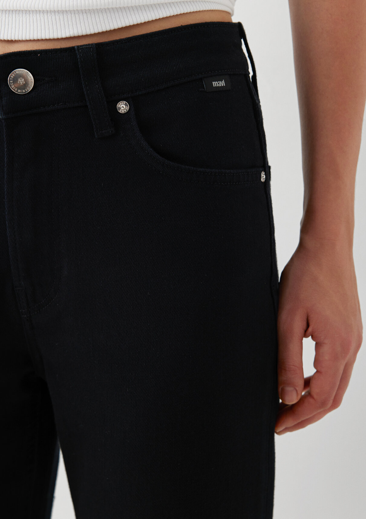Mavi Classic Denim Siyah Jean Pantolon görsel 7