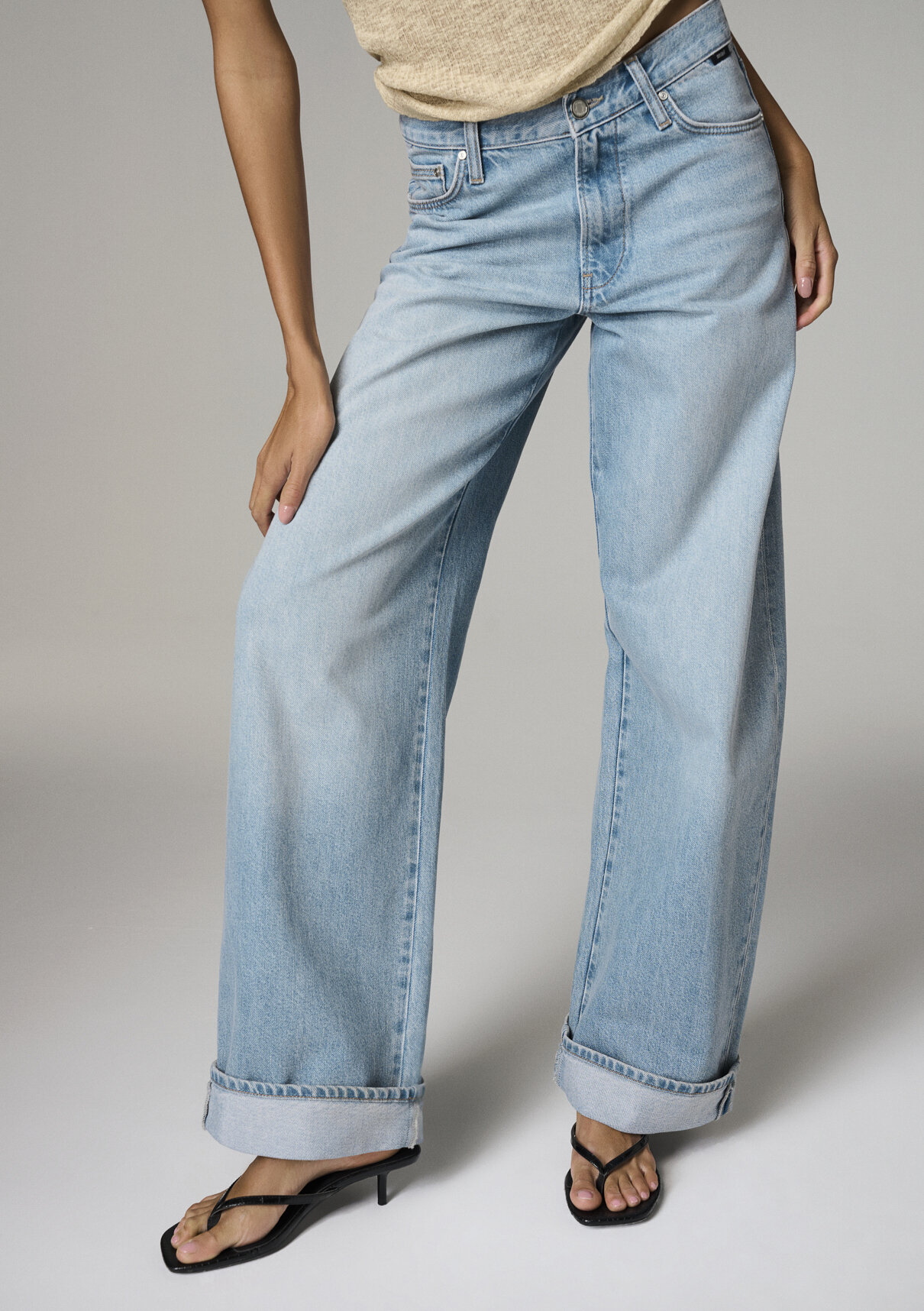 Mavi Iconic Puslu Açık Mavi Jean Pantolon görsel 2