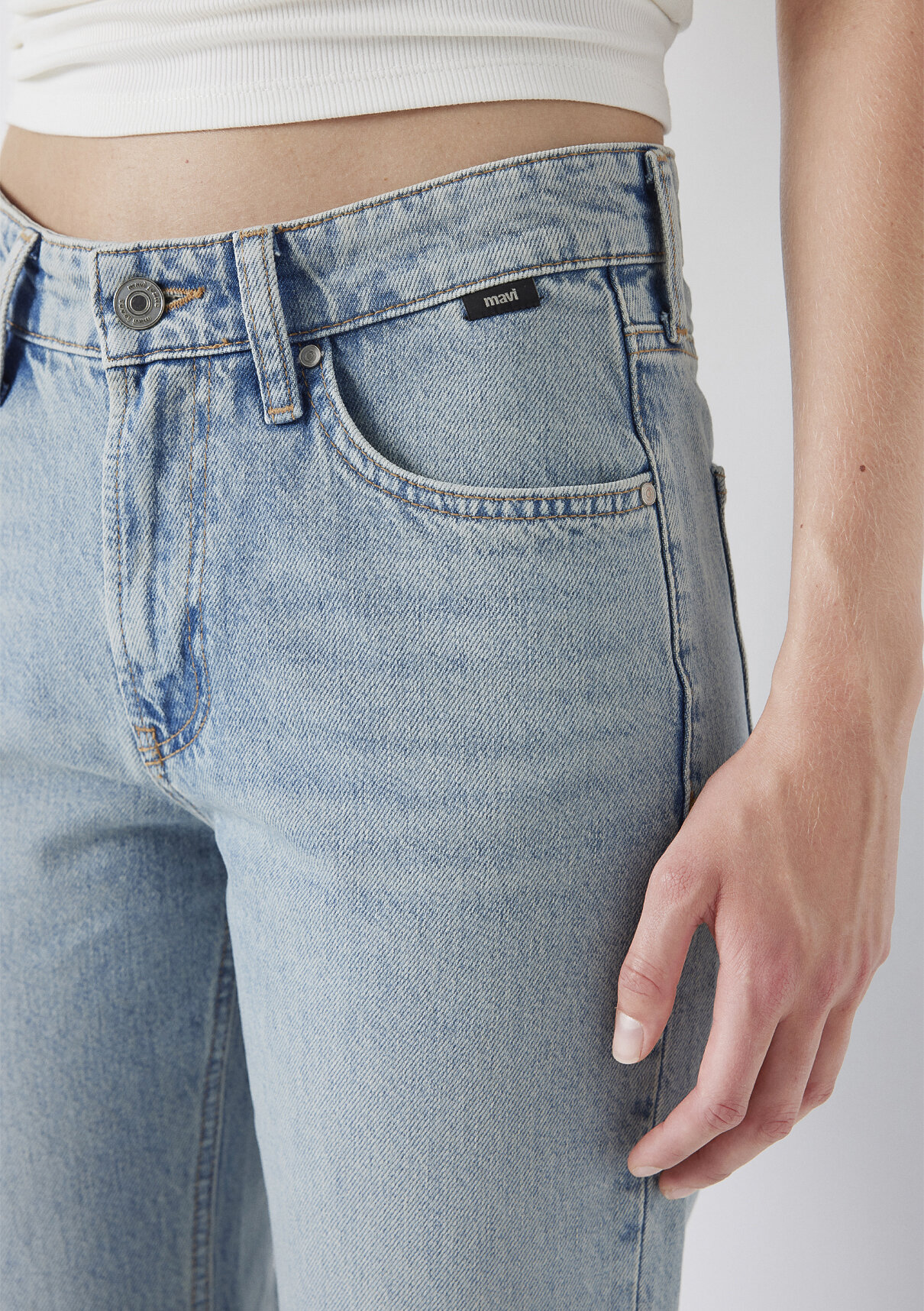 Mavi Iconic Puslu Açık Mavi Jean Pantolon görsel 6