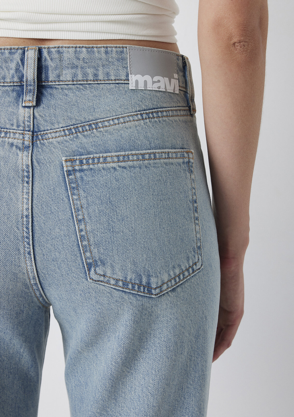 Mavi Iconic Puslu Açık Mavi Jean Pantolon görsel 8