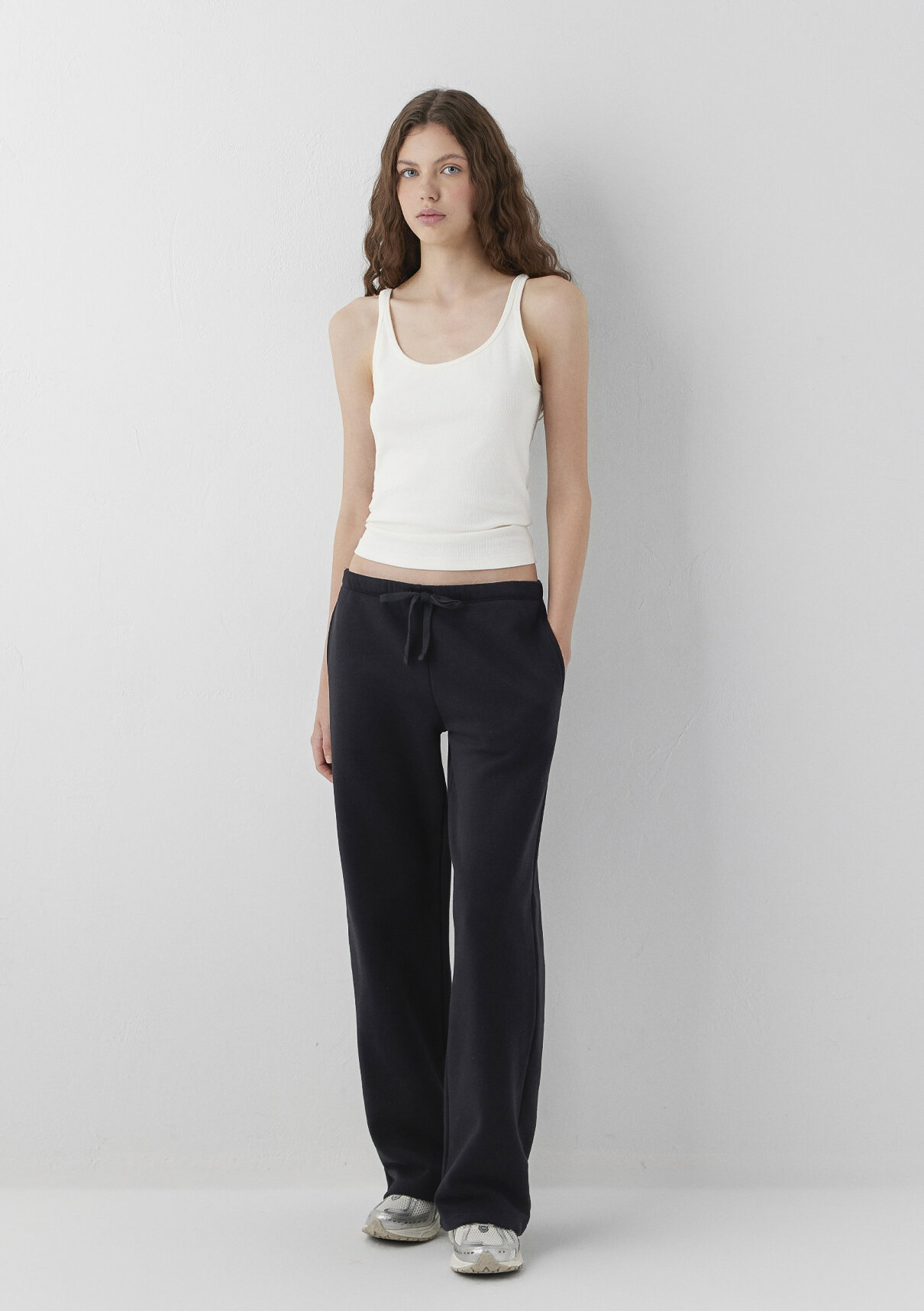 Mavi Siyah Basic Pantolon görsel 2