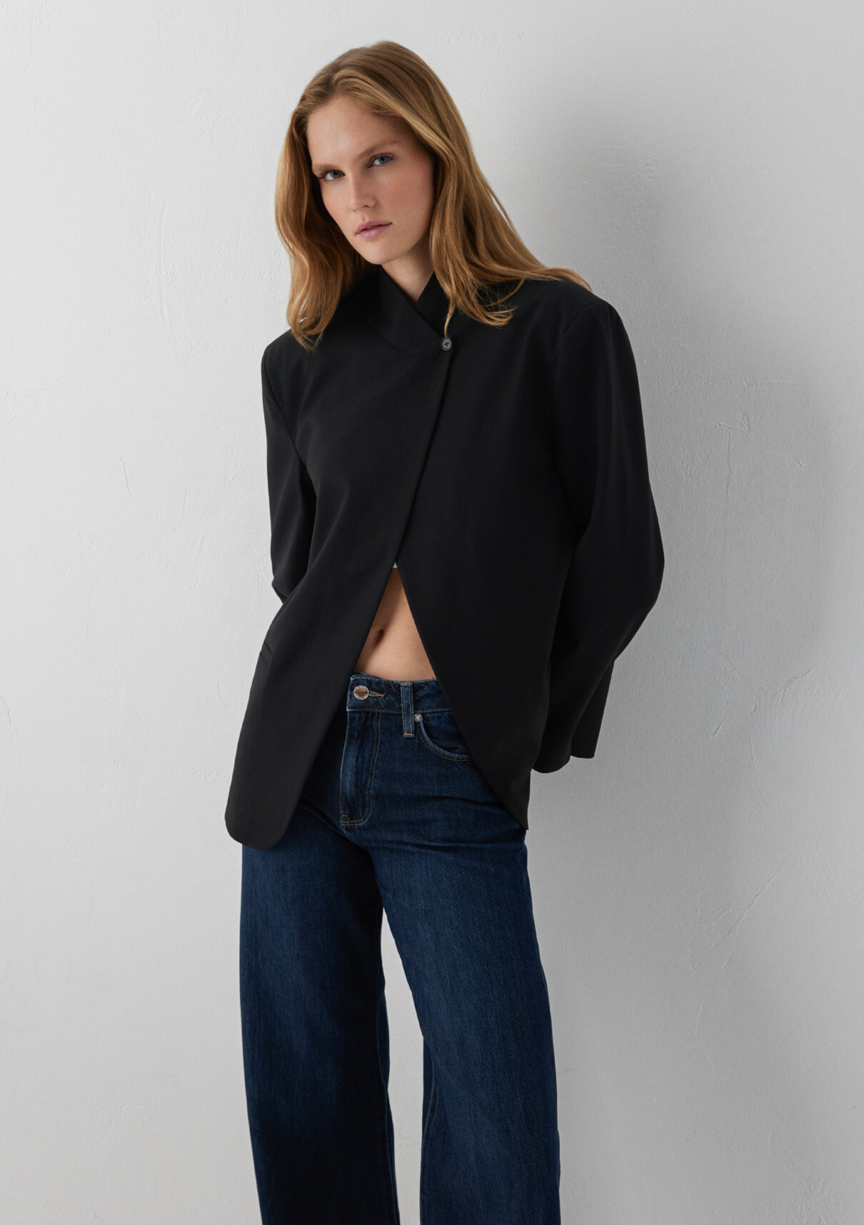 Mavi Yün Karışımlı Siyah Blazer görsel 3
