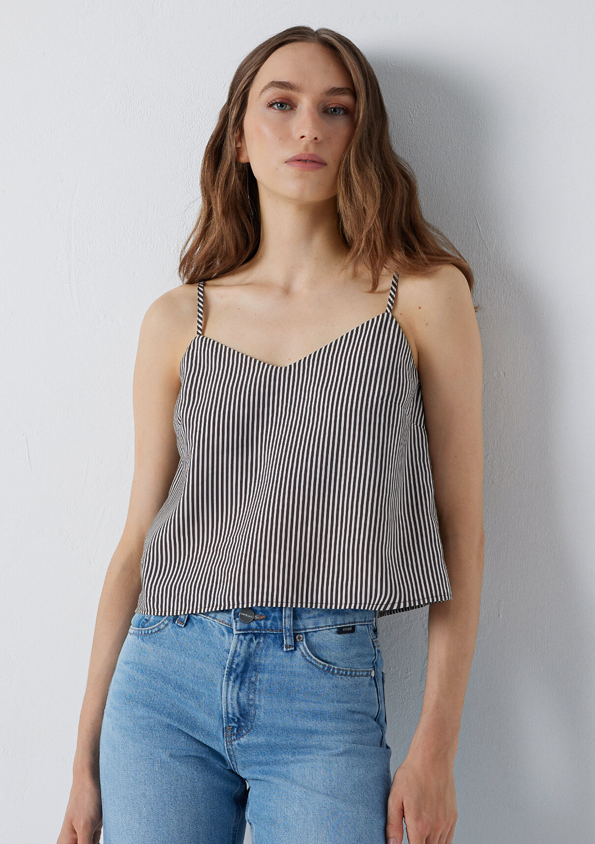 Mavi (Tencel™) Lyocell Karışımlı Askılı Çizgili Bluz görsel 3
