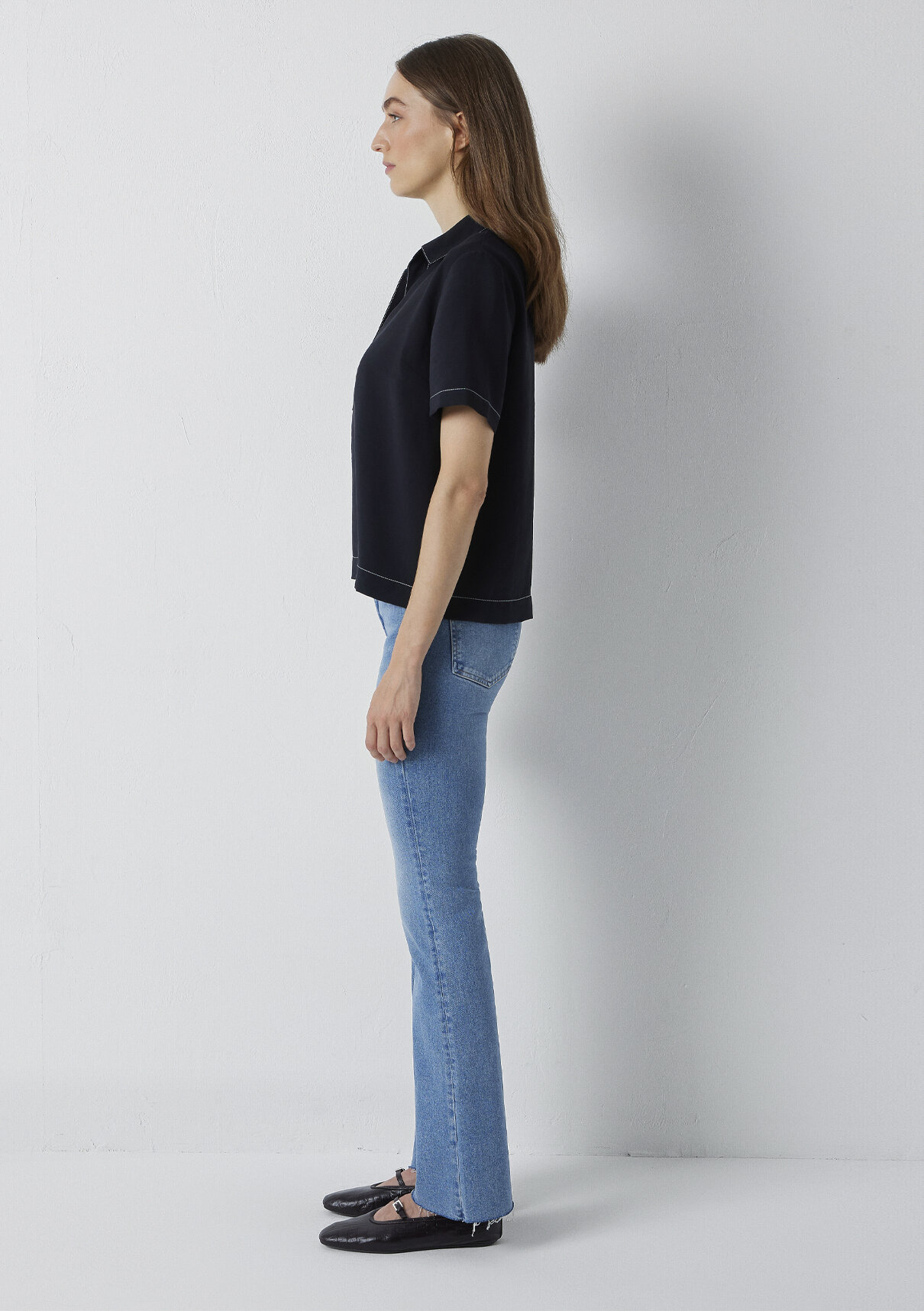 Mavi (Tencel™) Lyocell Karışımlı Polo Yaka Siyah Bluz görsel 4