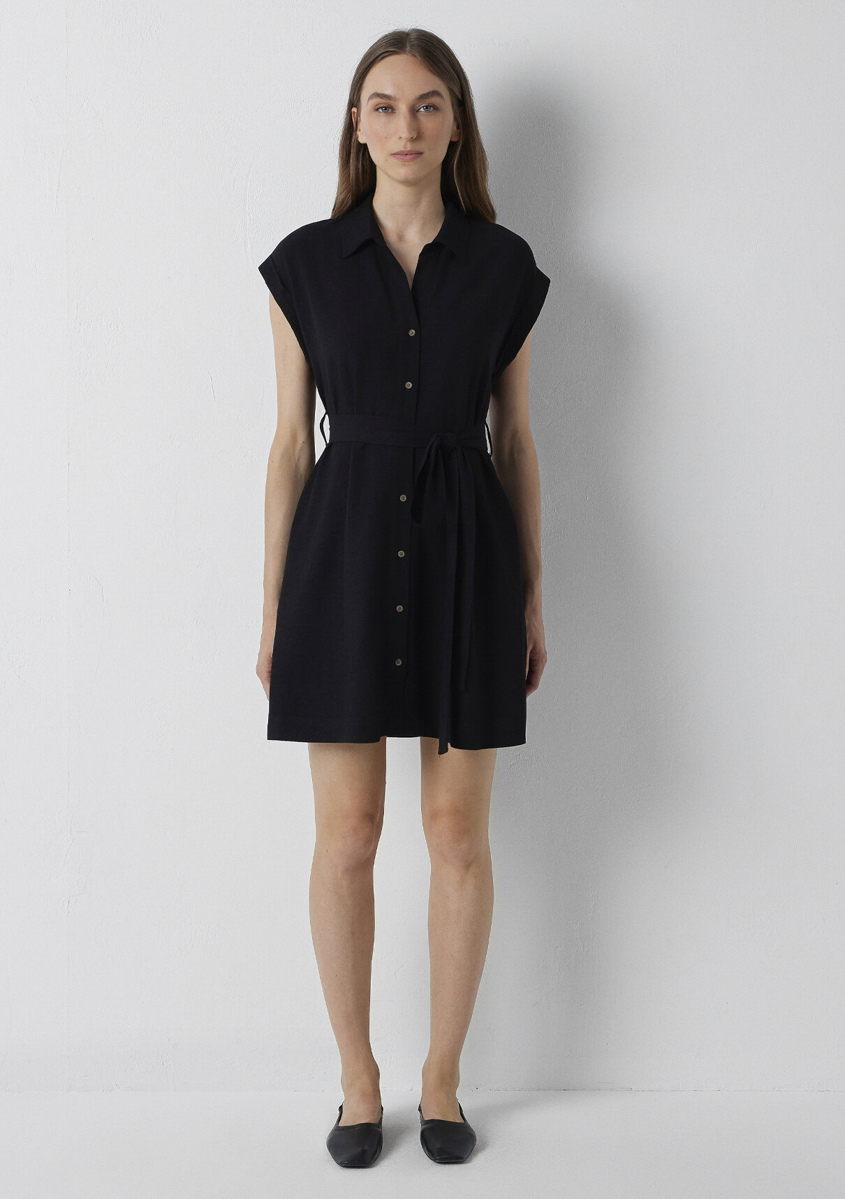 Mavi Keten Karışımlı Siyah Elbise görsel 3
