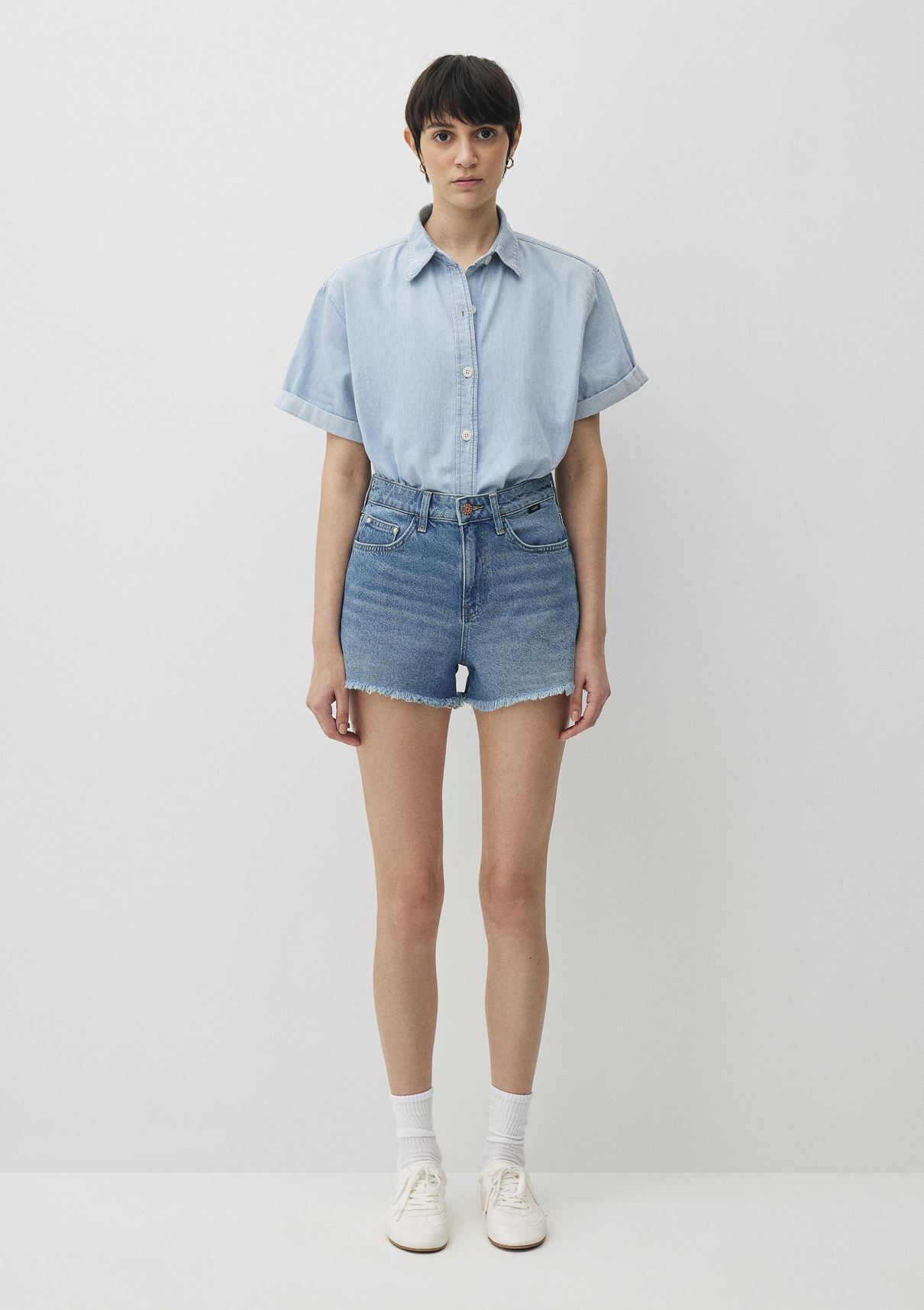 Mavi Cherry 90lar Gölgeli Indigo Mavisi Jean Şort görsel 3