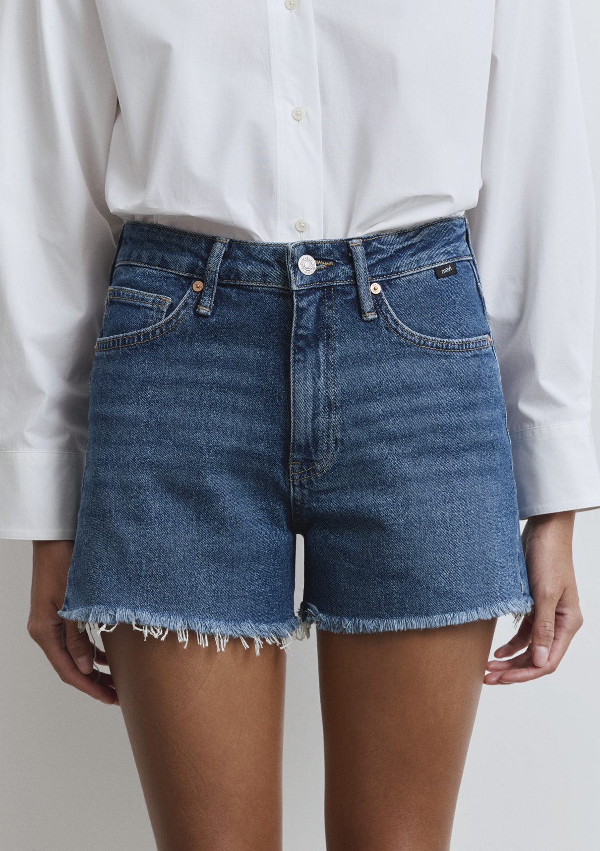 Mavi Heidi 90lar Indigo Mavisi Jean Şort görsel 7