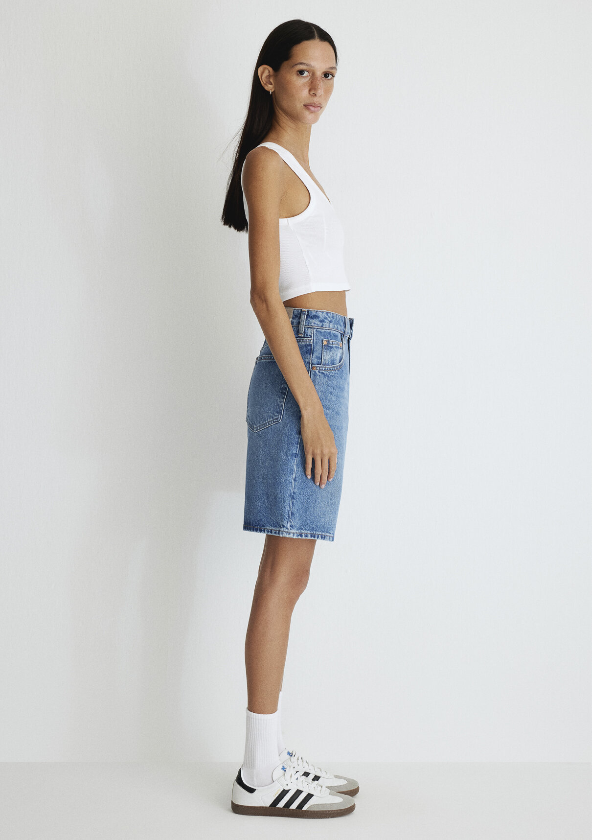 Mavi Real Blue Indigo Mavisi Jean Şort görsel 7