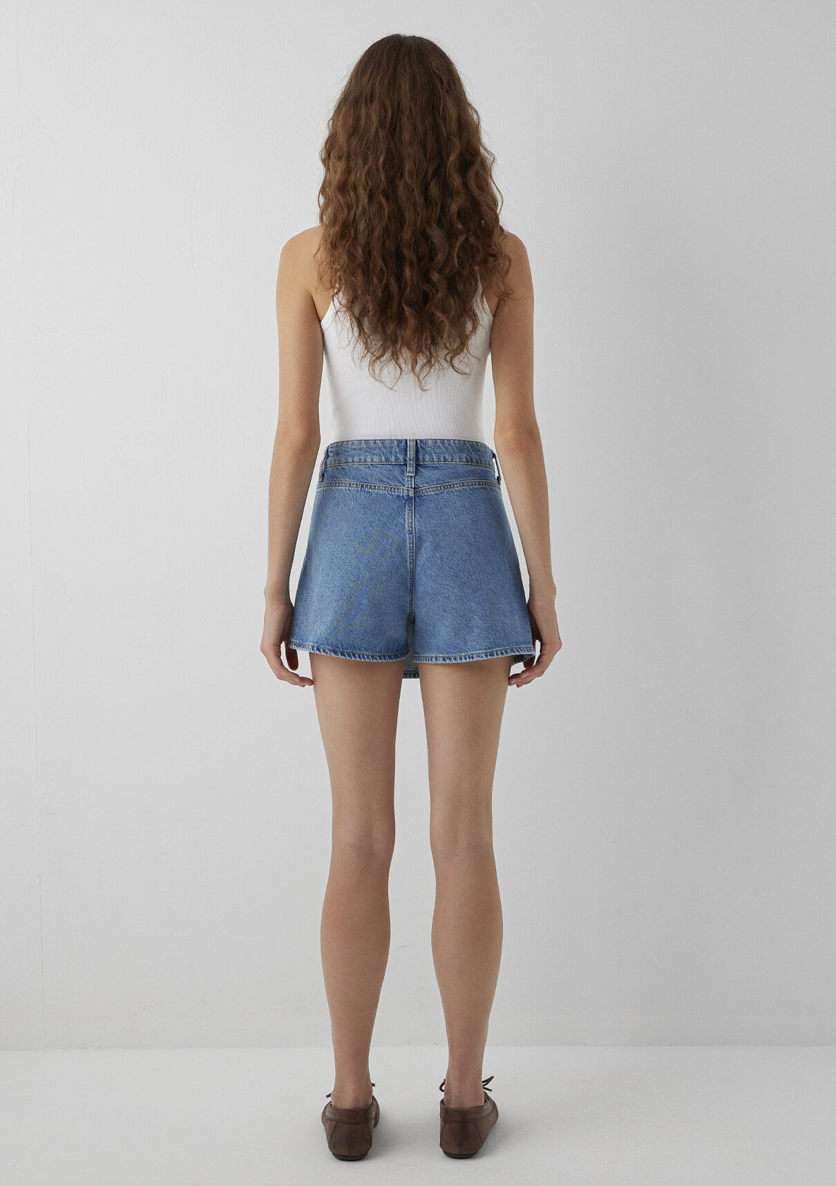 Mavi 90lar Indigo Mavisi Jean Şort görsel 5