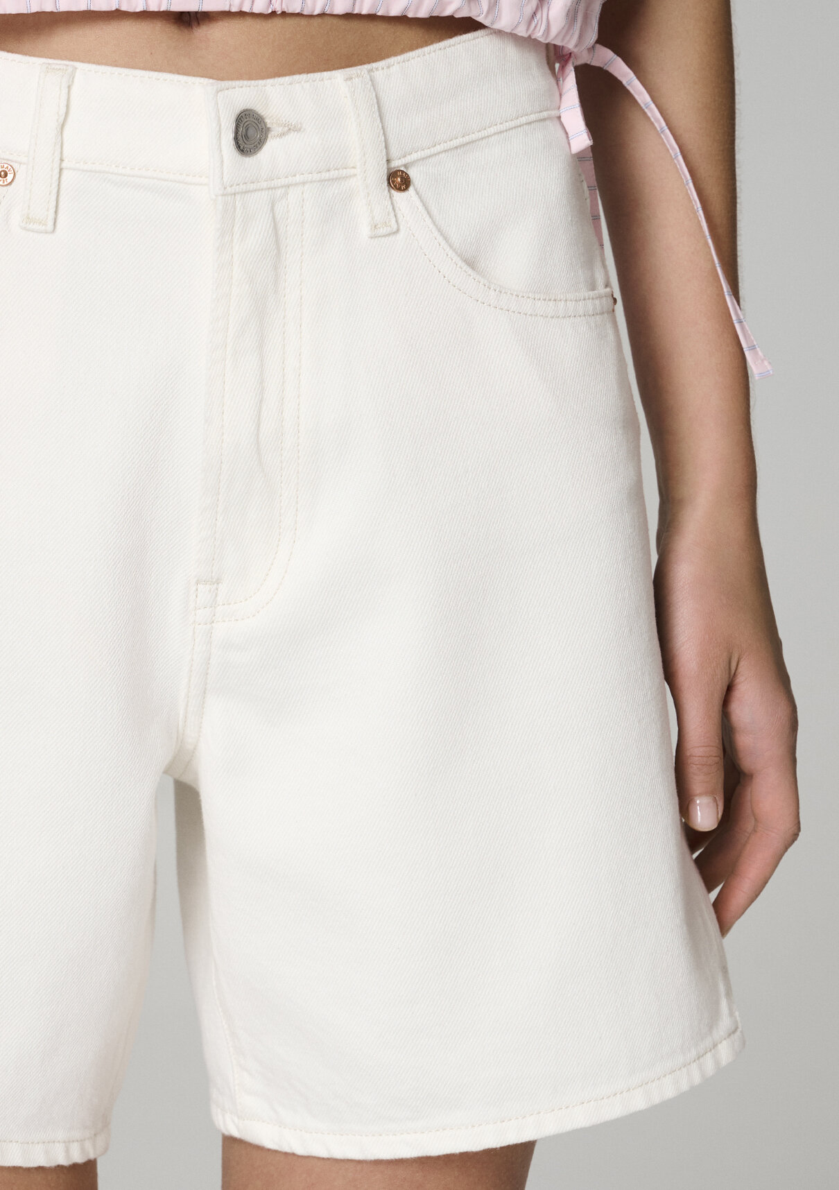 Mavi SIENA SHORT Classic Denim Kırık Beyaz Jean Şort görsel 7