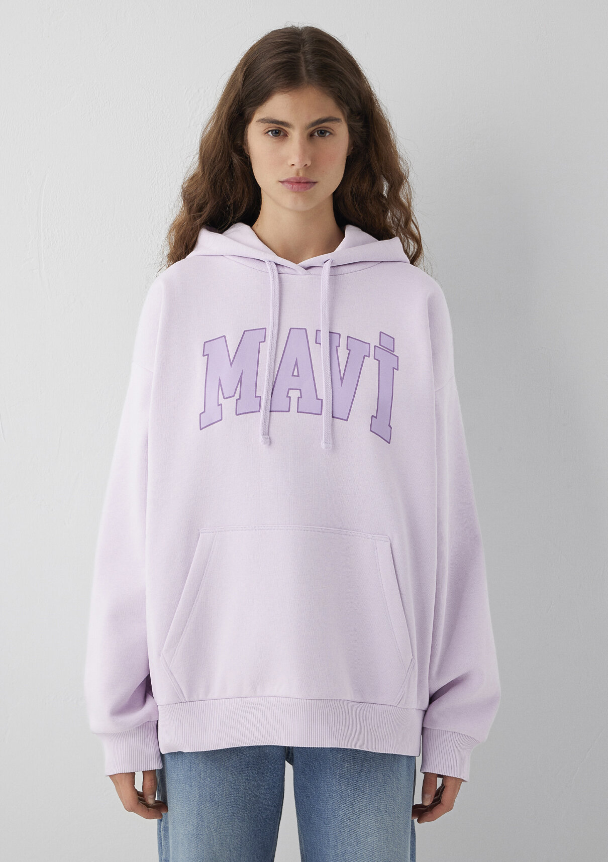 Mavi Logo Baskılı Kapüşonlu Lila Sweatshirt görsel 3