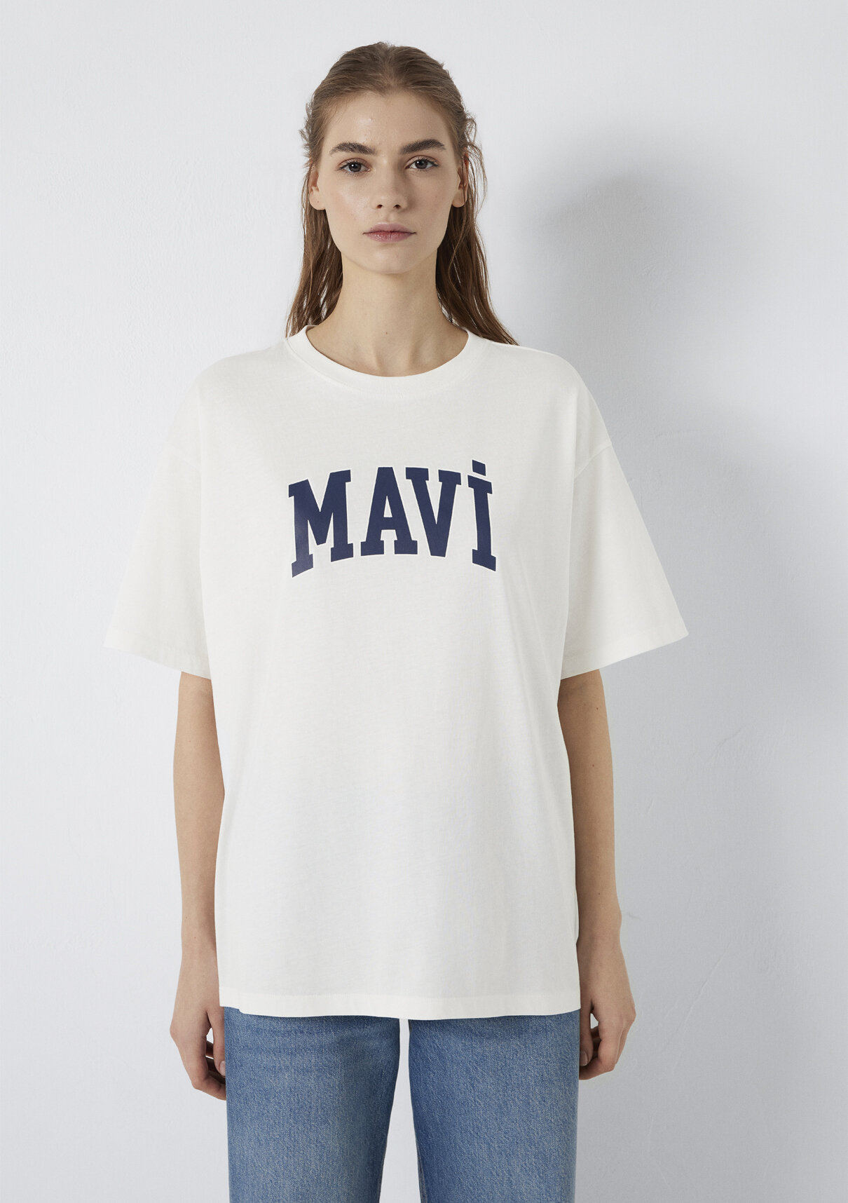 Mavi Logo Baskılı Ekru Tişört. görsel 4