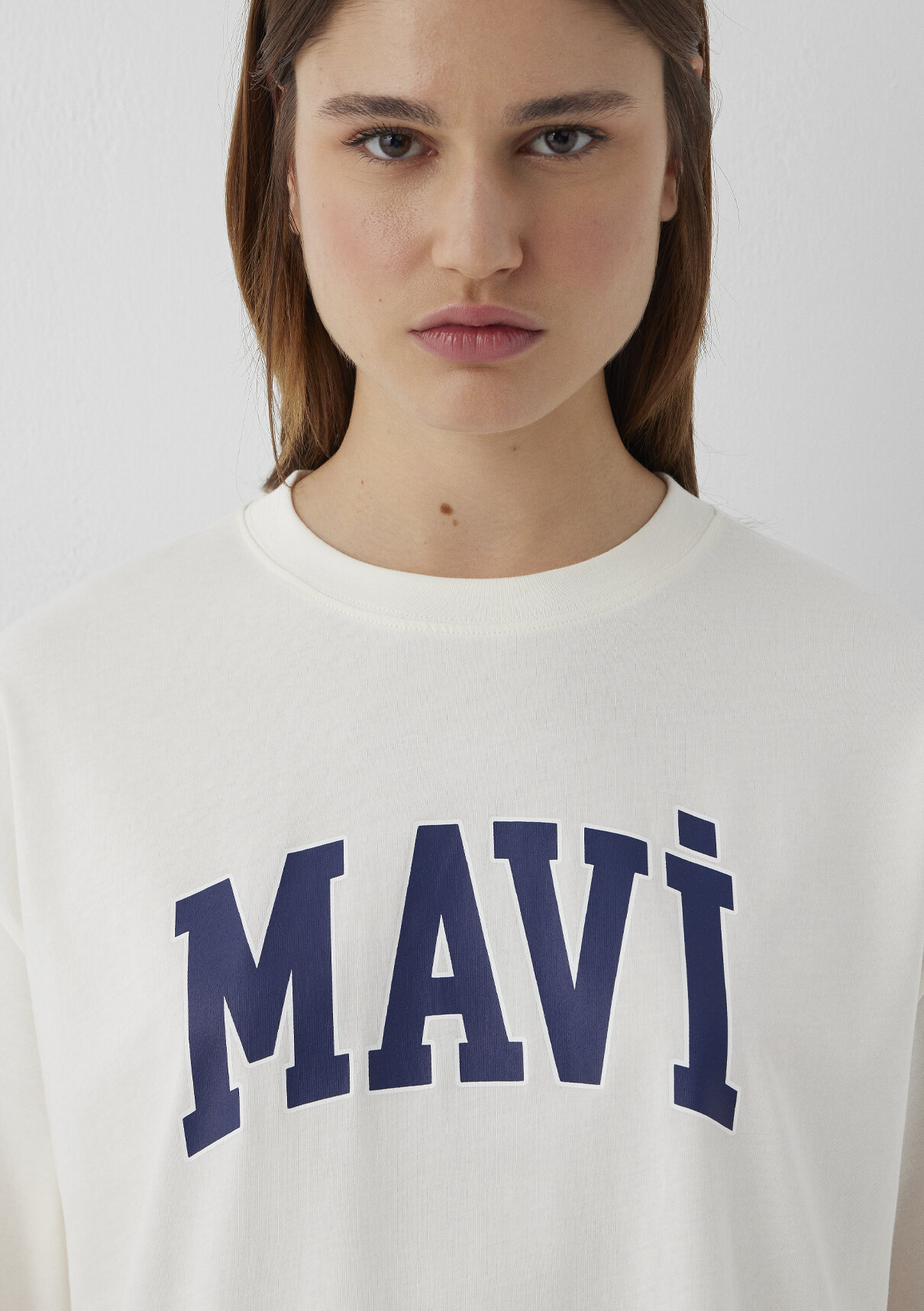 Mavi Logo Baskılı Ekru Tişört görsel 5