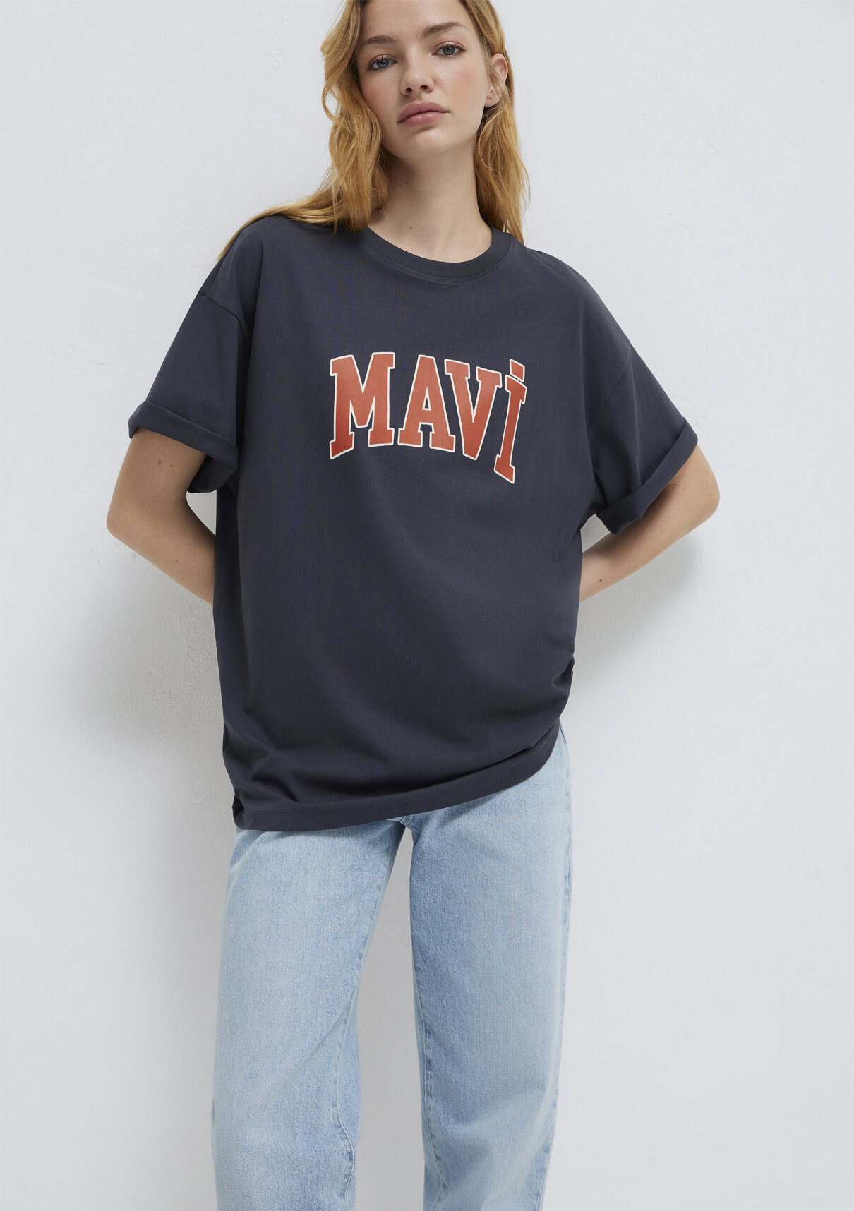 Mavi Logo Baskılı Antrasit Tişört