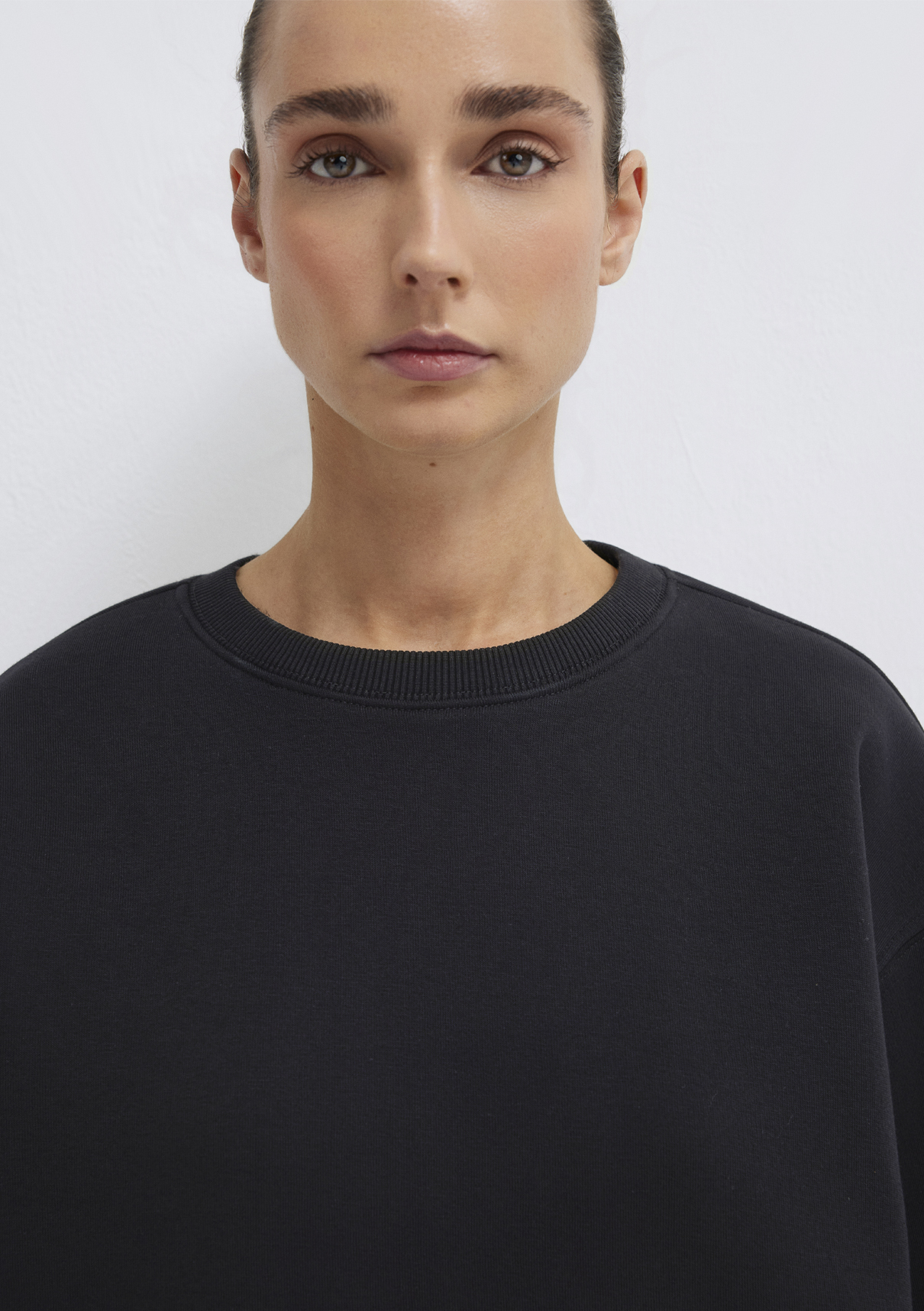 Mavi Bisiklet Yaka Siyah Basic Sweatshirt görsel 7
