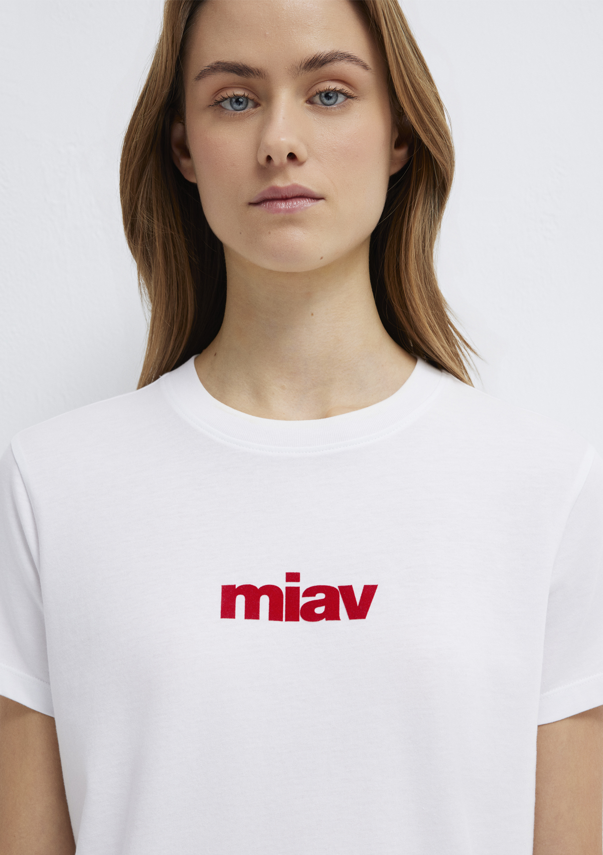 Mavi Kırmızı Miav Baskılı Beyaz Tişört görsel 7
