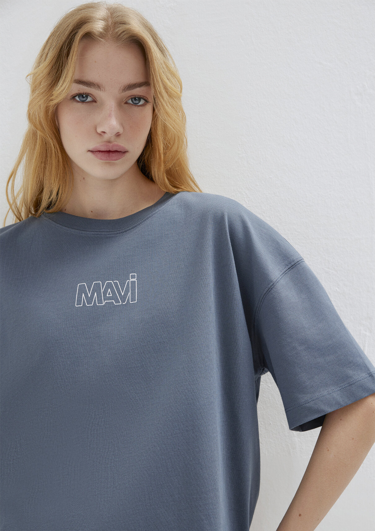 Mavi Logo Baskılı Lacivert Tişört görsel 3
