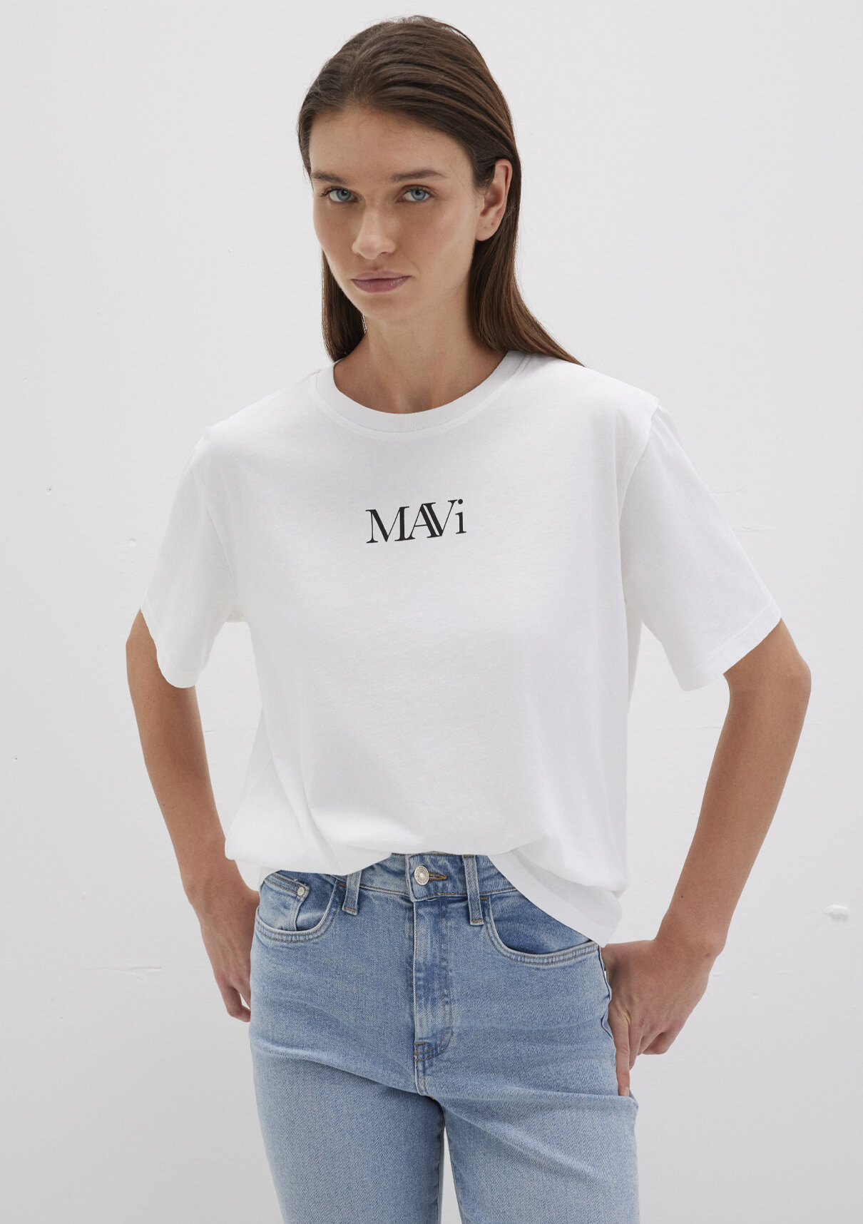 Mavi Logo Baskılı Beyaz Tişört görsel 2