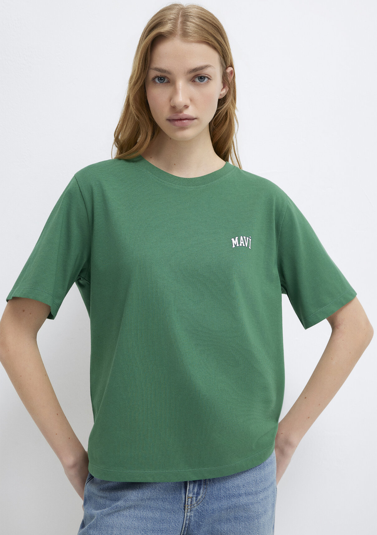 Mavi Logo Baskılı Yeşil Tişört
