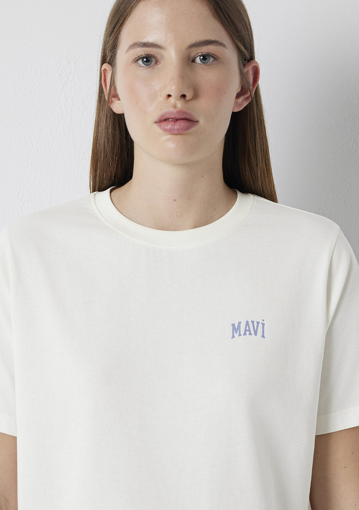 Mavi Logo Baskılı Ekru Tişört görsel 6