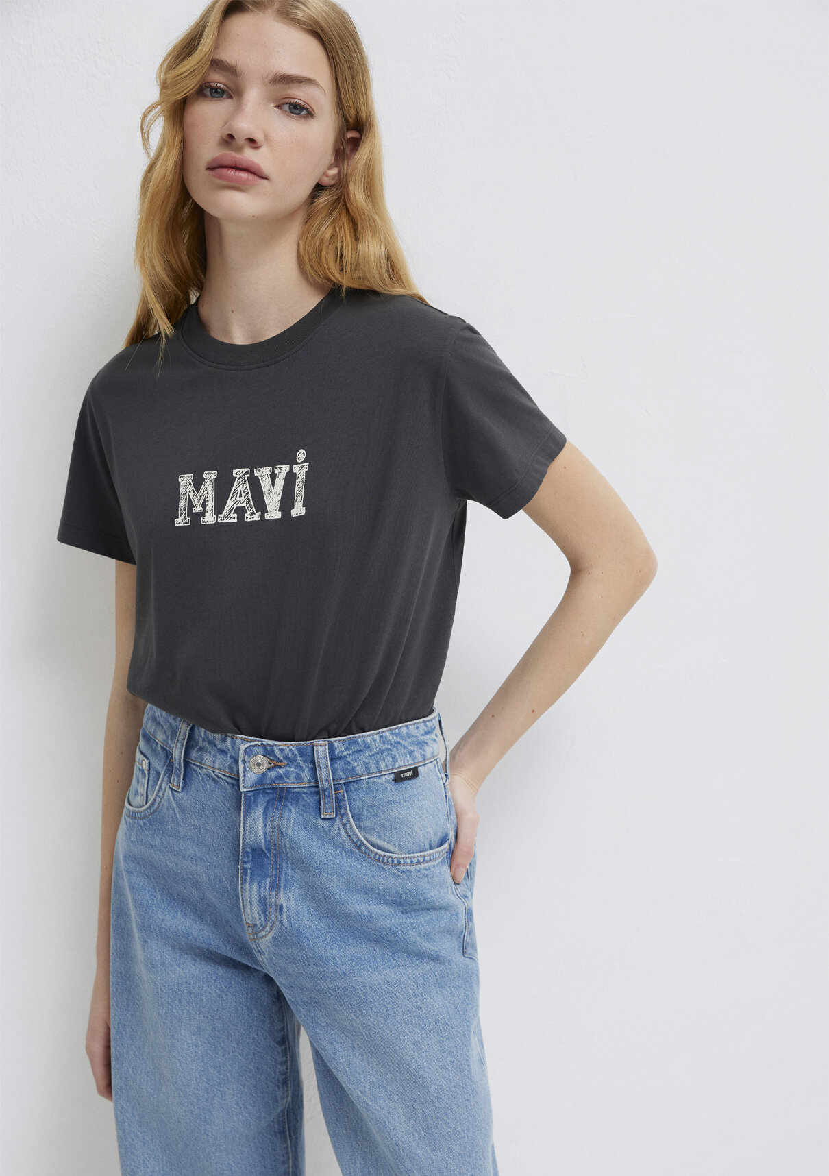 Mavi Baskılı Antrasit Tişört görsel 2