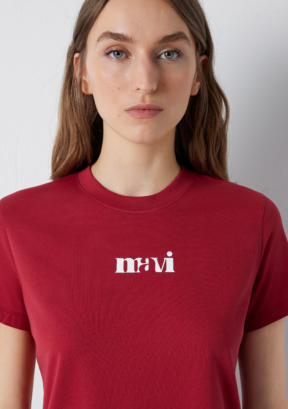 Mavi Logo Baskılı Kırmızı Tişört görsel 5