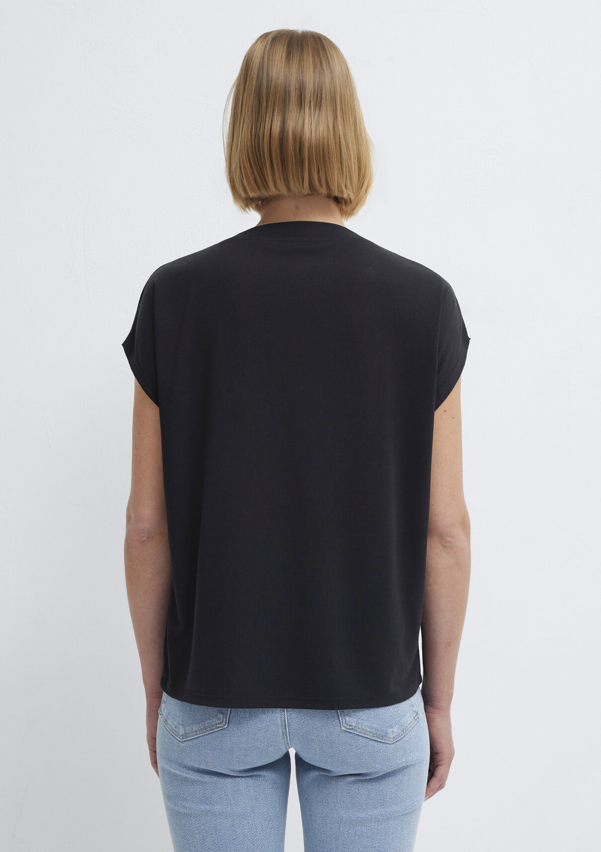 Mavi Soft-Premium Siyah (TENCEL™) Modal Karışımlı V Yaka Tişört görsel 5