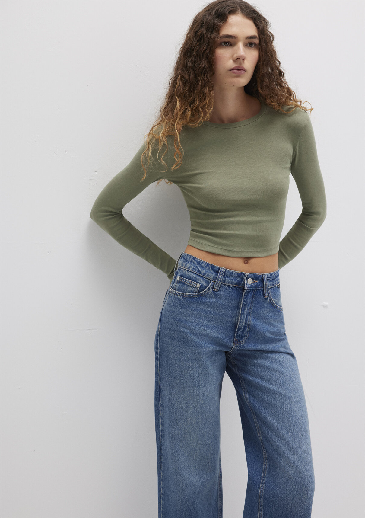 Mavi Uzun Kollu Haki Crop Basic Tişört görsel 2