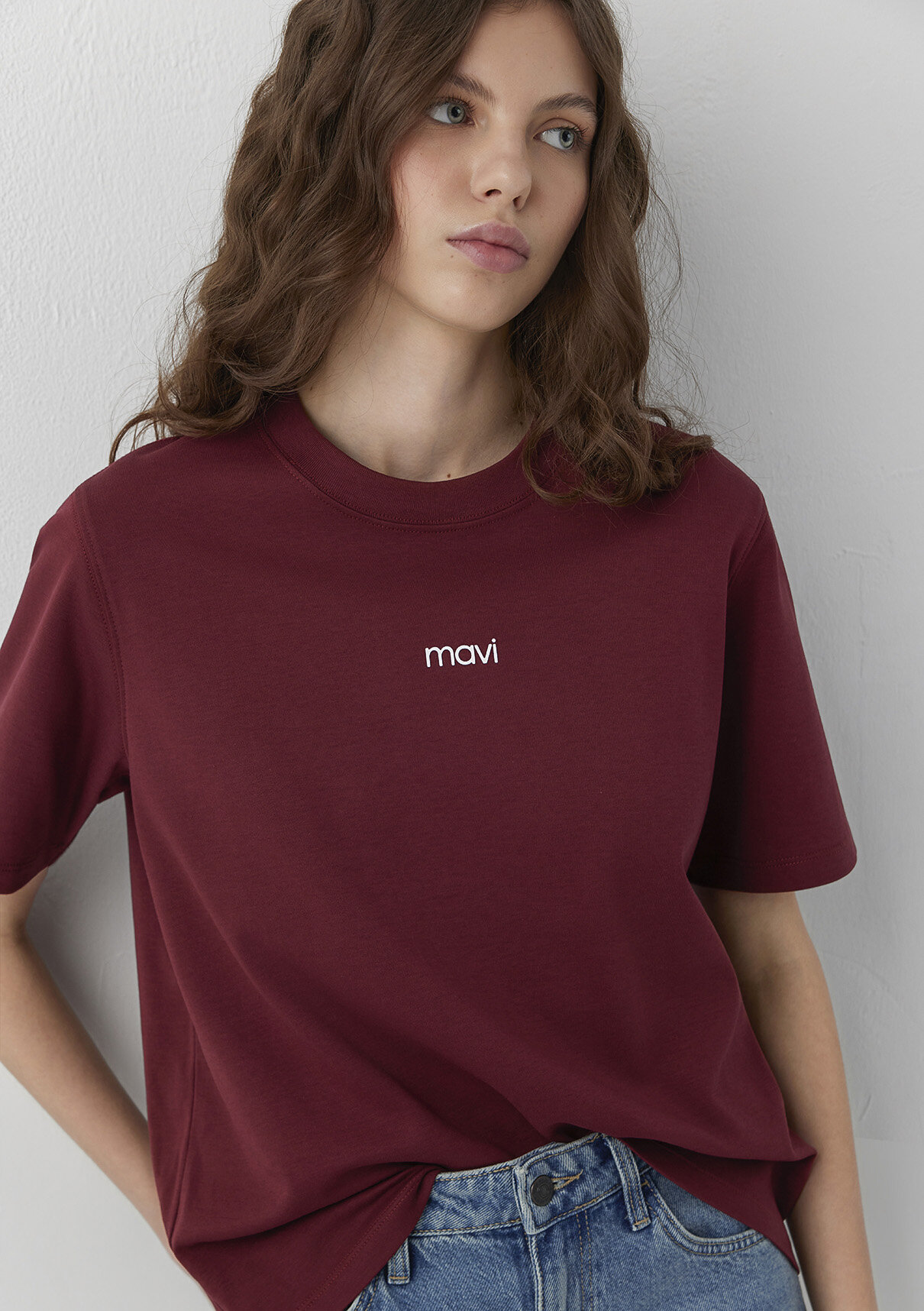 Mavi Logo Baskılı İnterlok Bordo Tişört