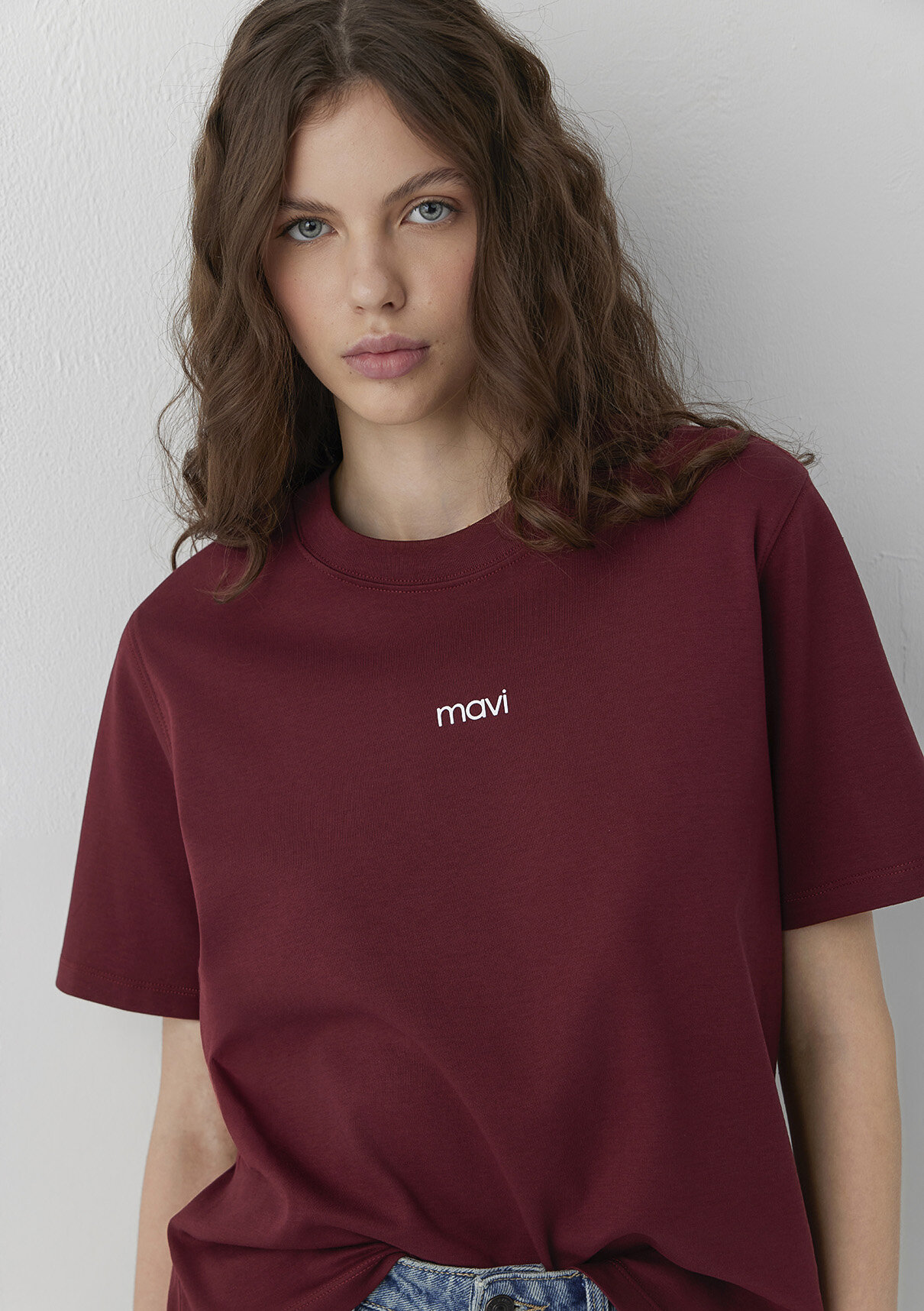 Mavi Logo Baskılı İnterlok Bordo Tişört görsel 2