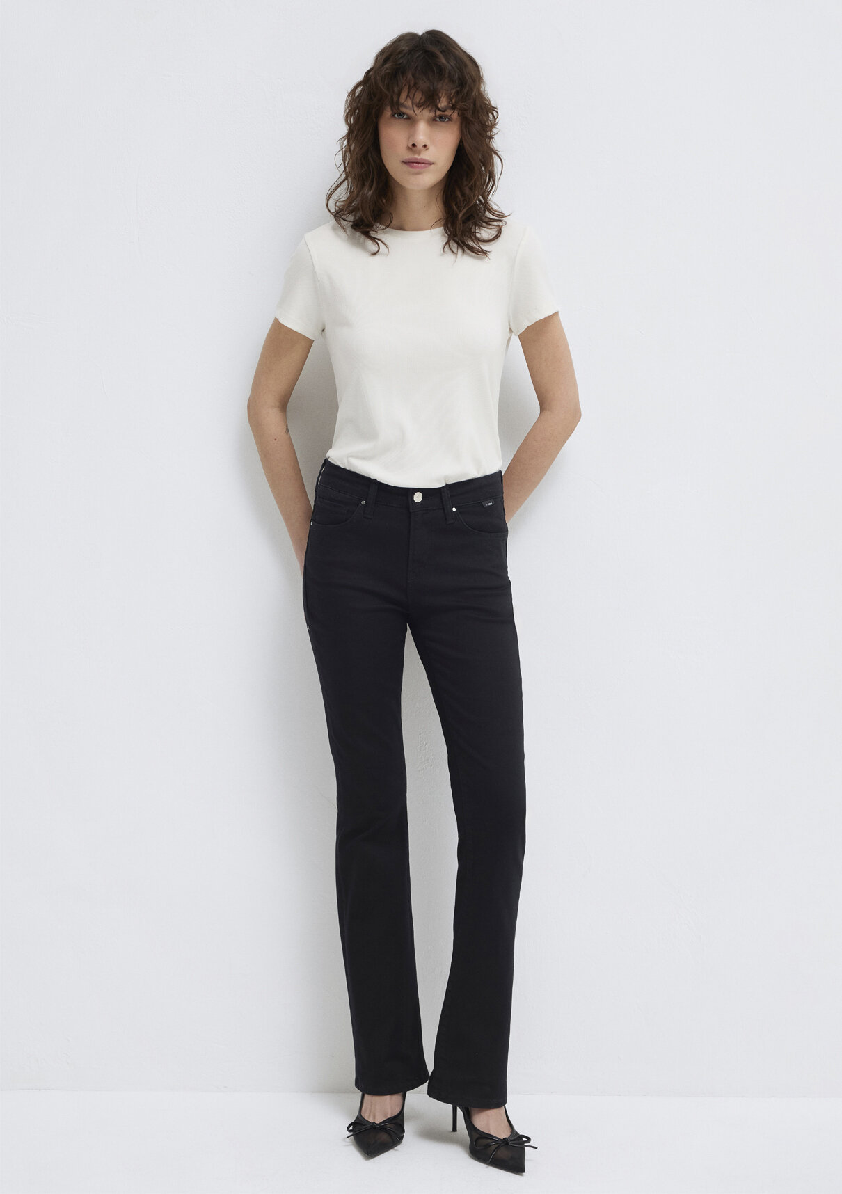 Mavi (TENCEL™) Modal Karışımlı Beyaz Basic Tişört görsel 2