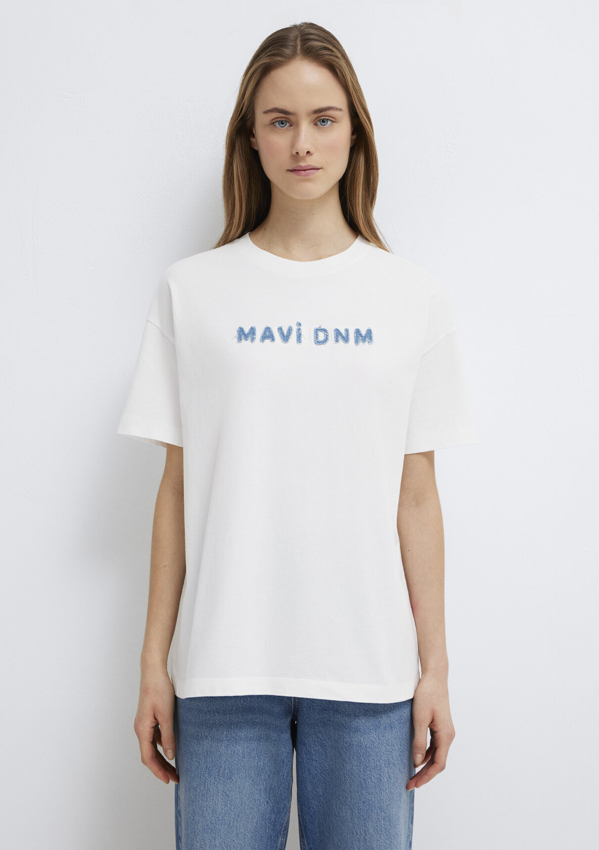 Mavi Baskılı Ekru Tişört görsel 4