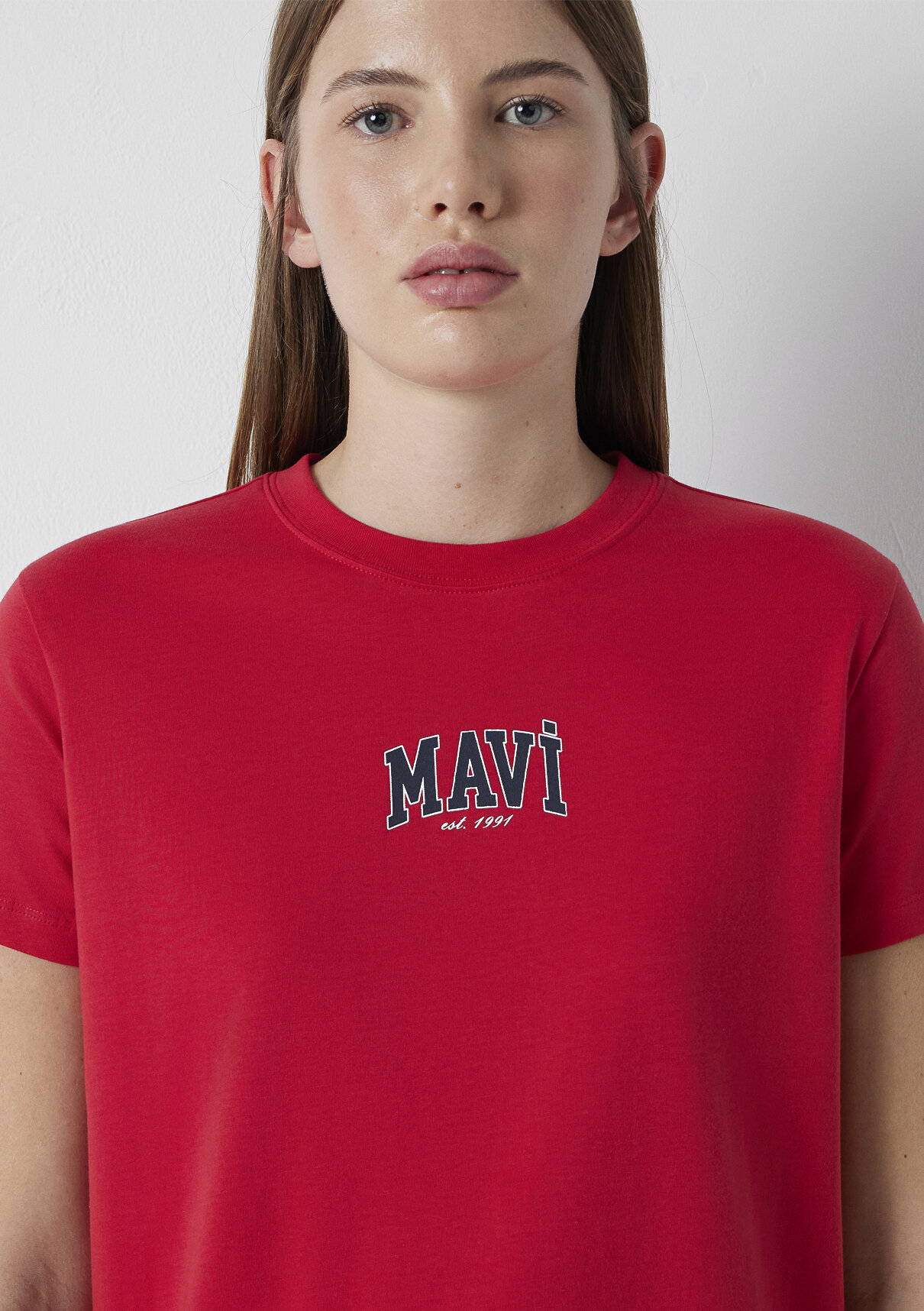 Mavi Logo Baskılı Kırmızı Tişört görsel 5
