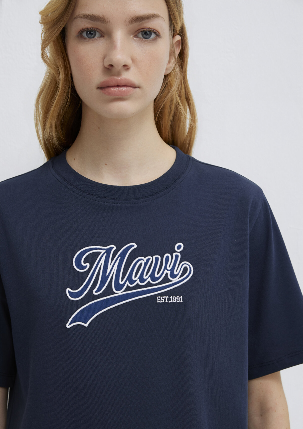 Mavi Logo Baskılı Lacivert Tişört görsel 7