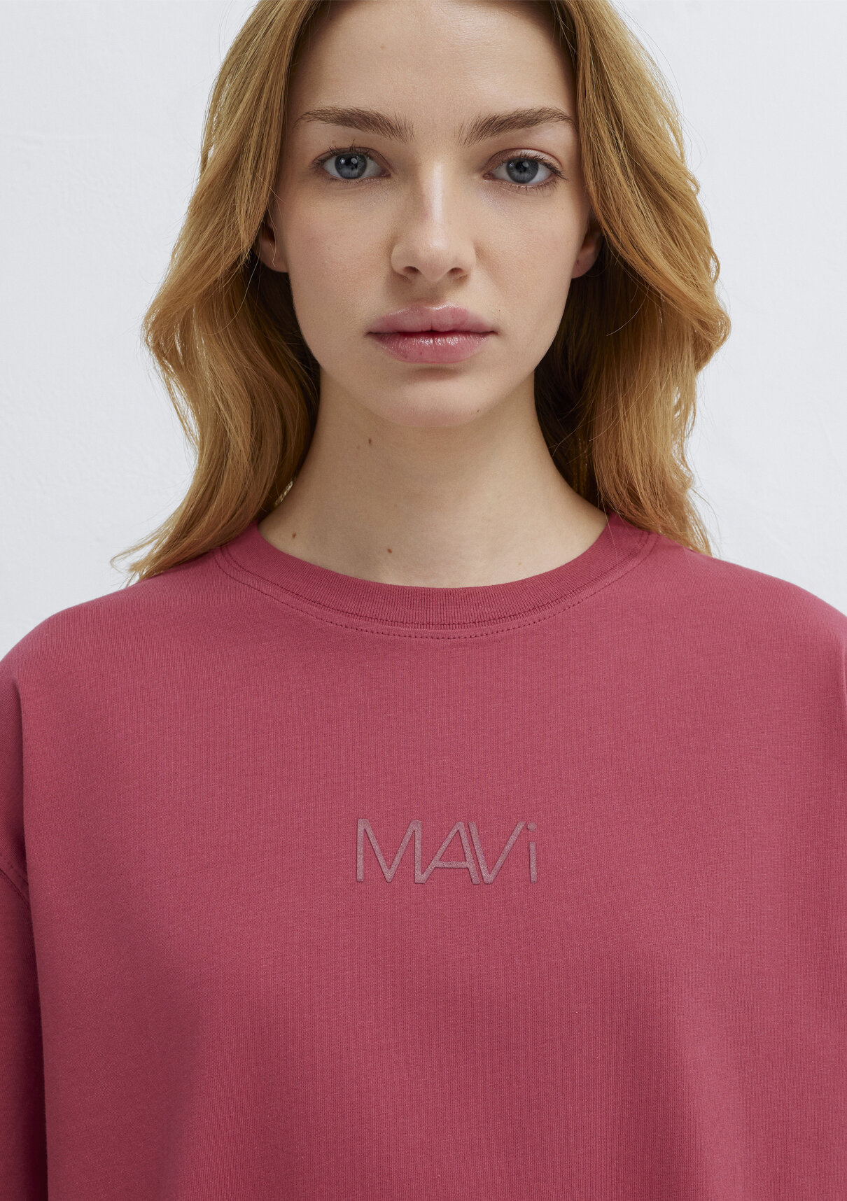Mavi Logo Baskılı Pembe Tişört görsel 6
