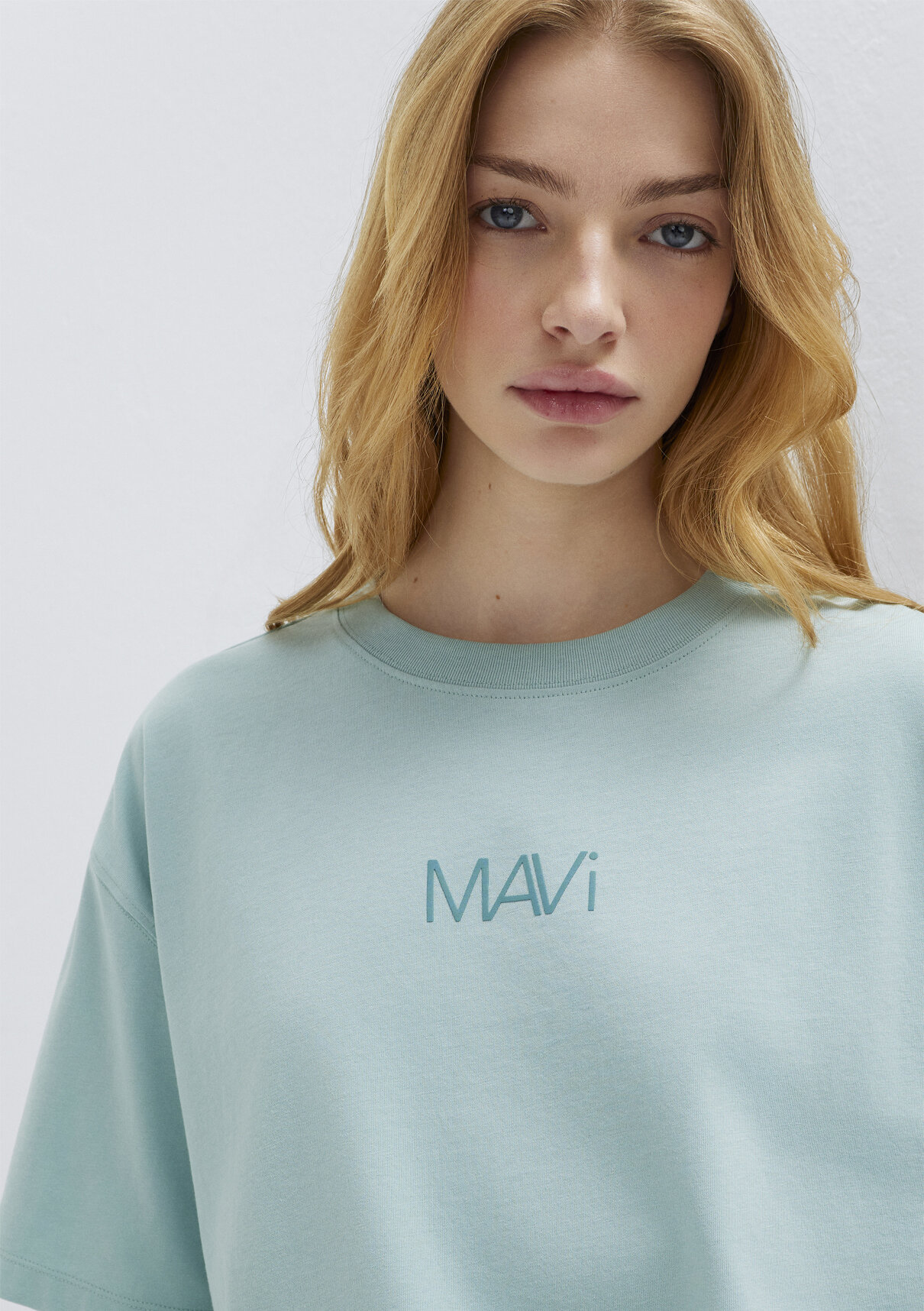 Mavi Logo Baskılı Yeşil Tişört görsel 3