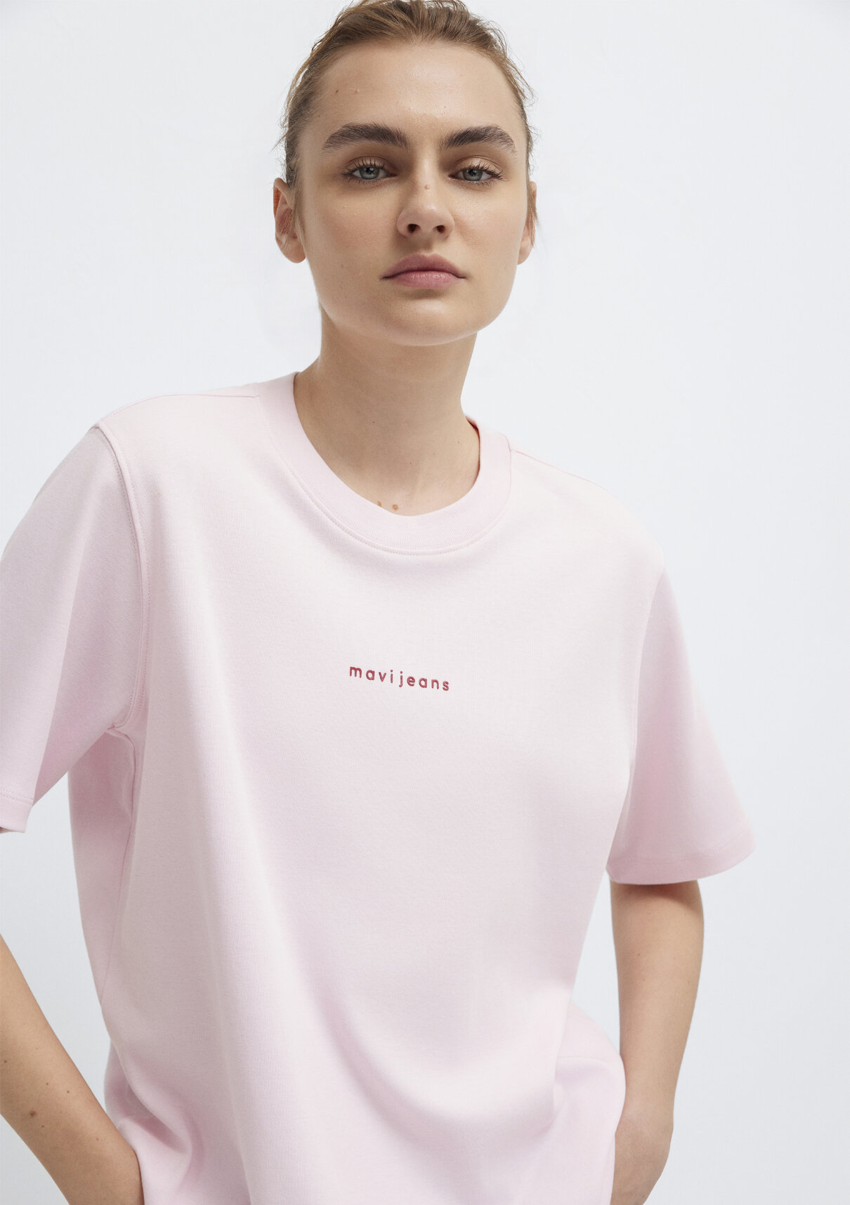 Mavi Logo Baskılı Pembe Tişört